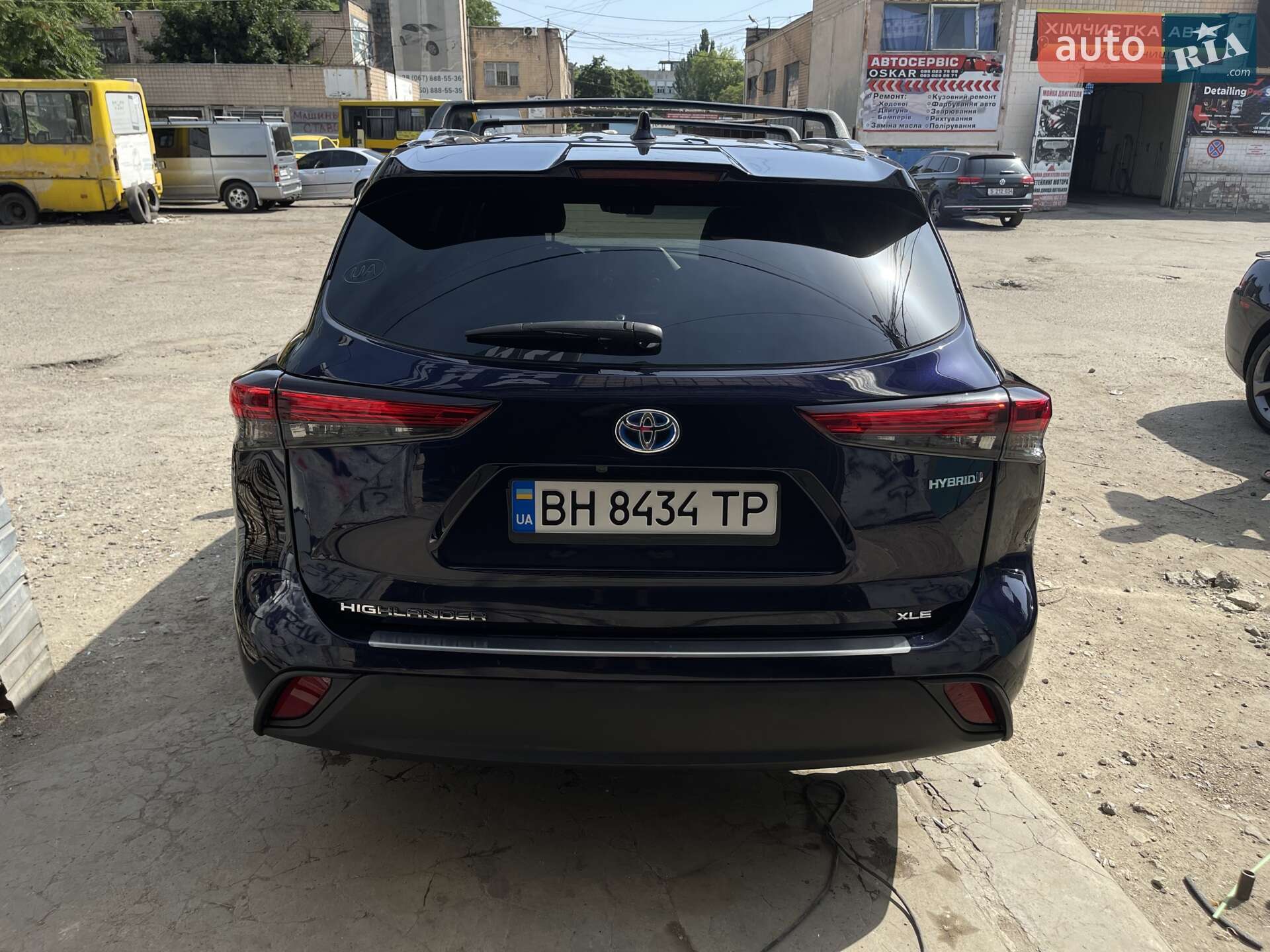 Toyota Highlander 2020 VIN 5TDHBRCH0LS510496 фото оголошення 2 з 10