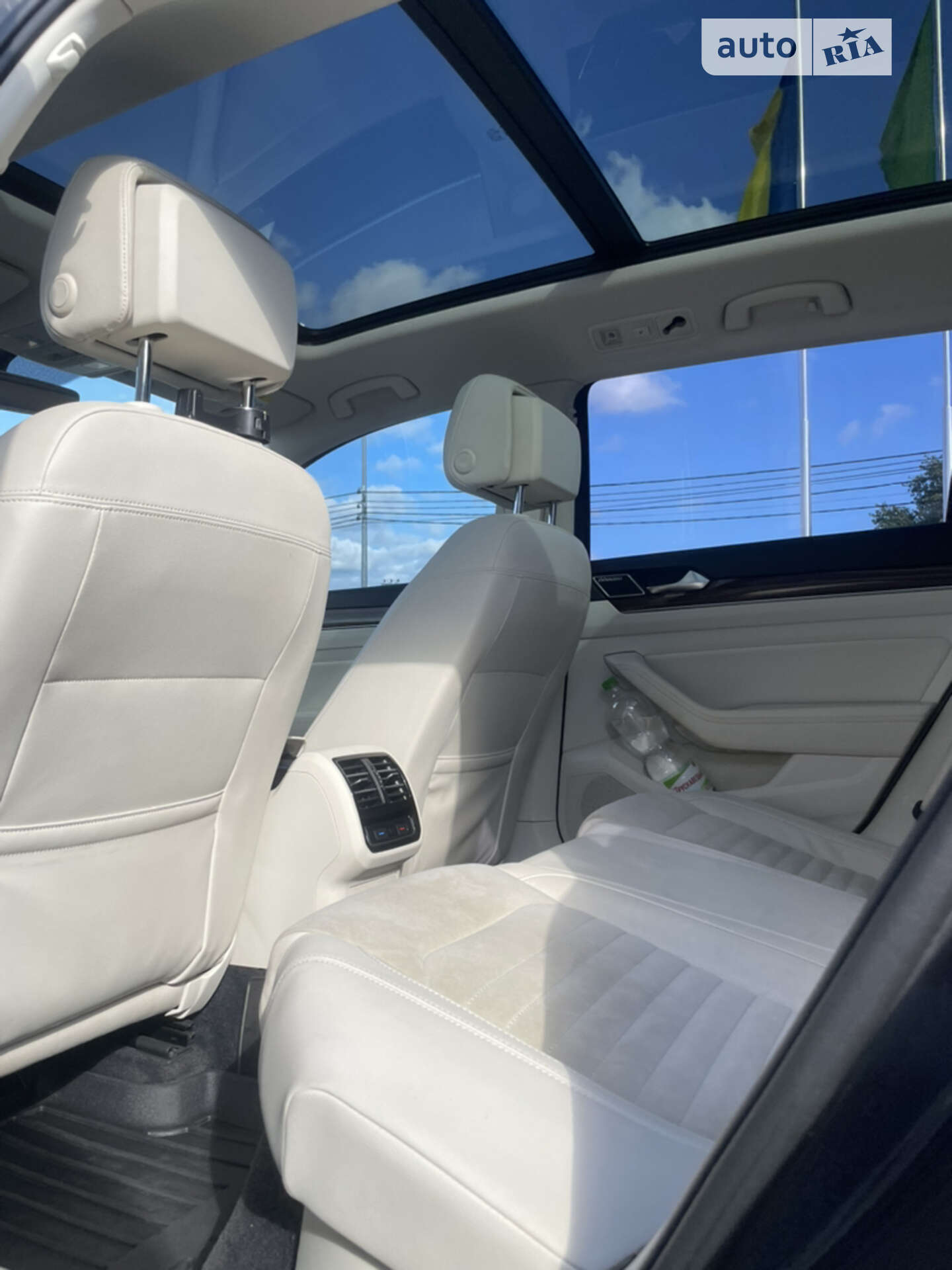 Volkswagen Passat 2015 VIN WVWZZZ3CZGP009050 фото оголошення 2 з 61