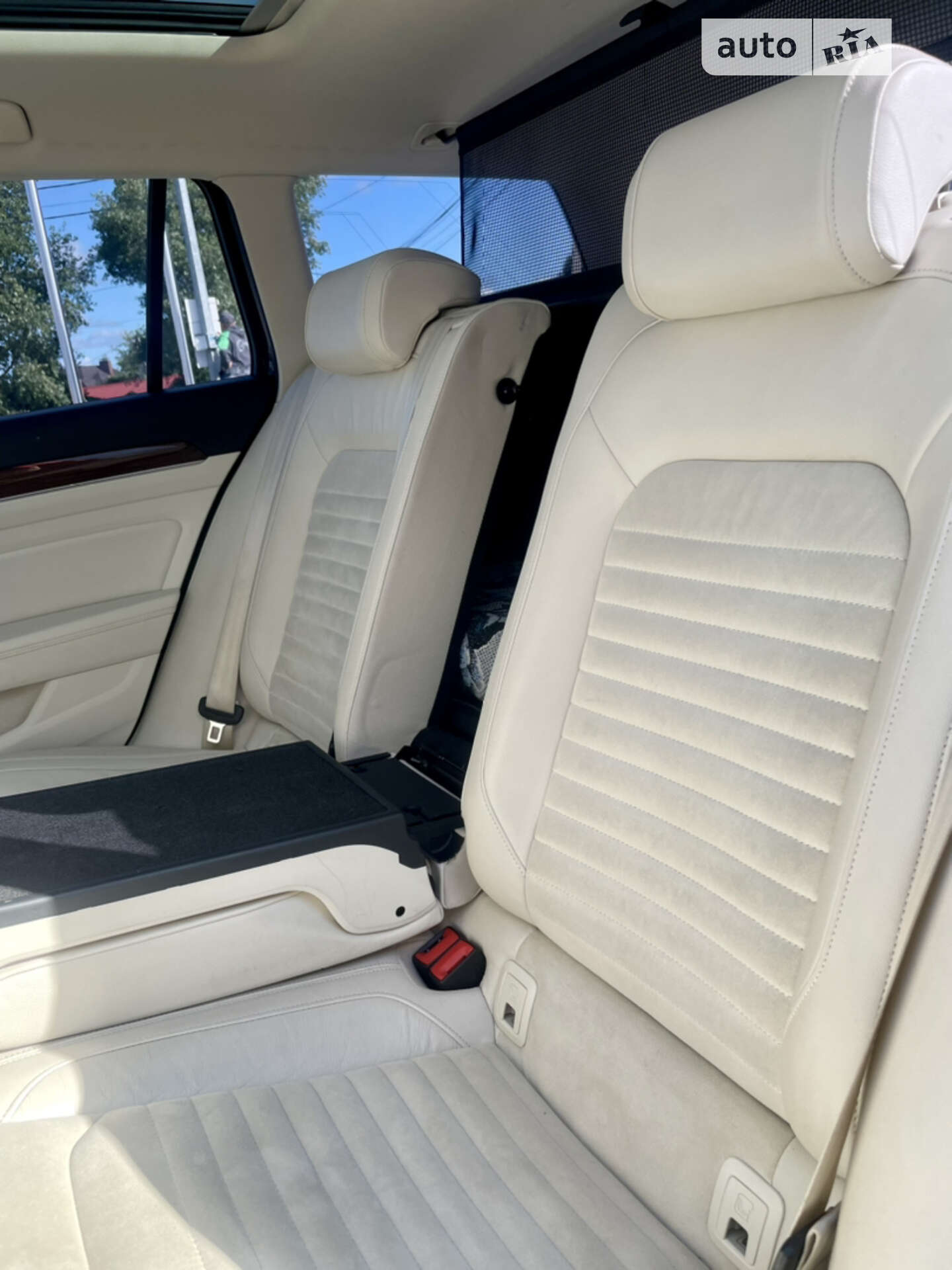 Volkswagen Passat 2015 VIN WVWZZZ3CZGP009050 фото оголошення 4 з 61