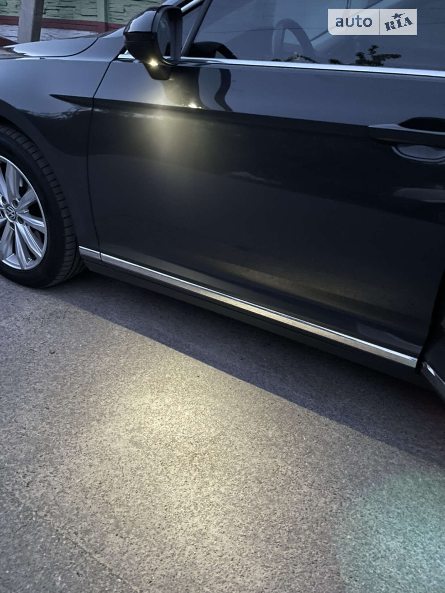 Volkswagen Passat 2015 VIN WVWZZZ3CZGP009050 фото оголошення 16 з 61