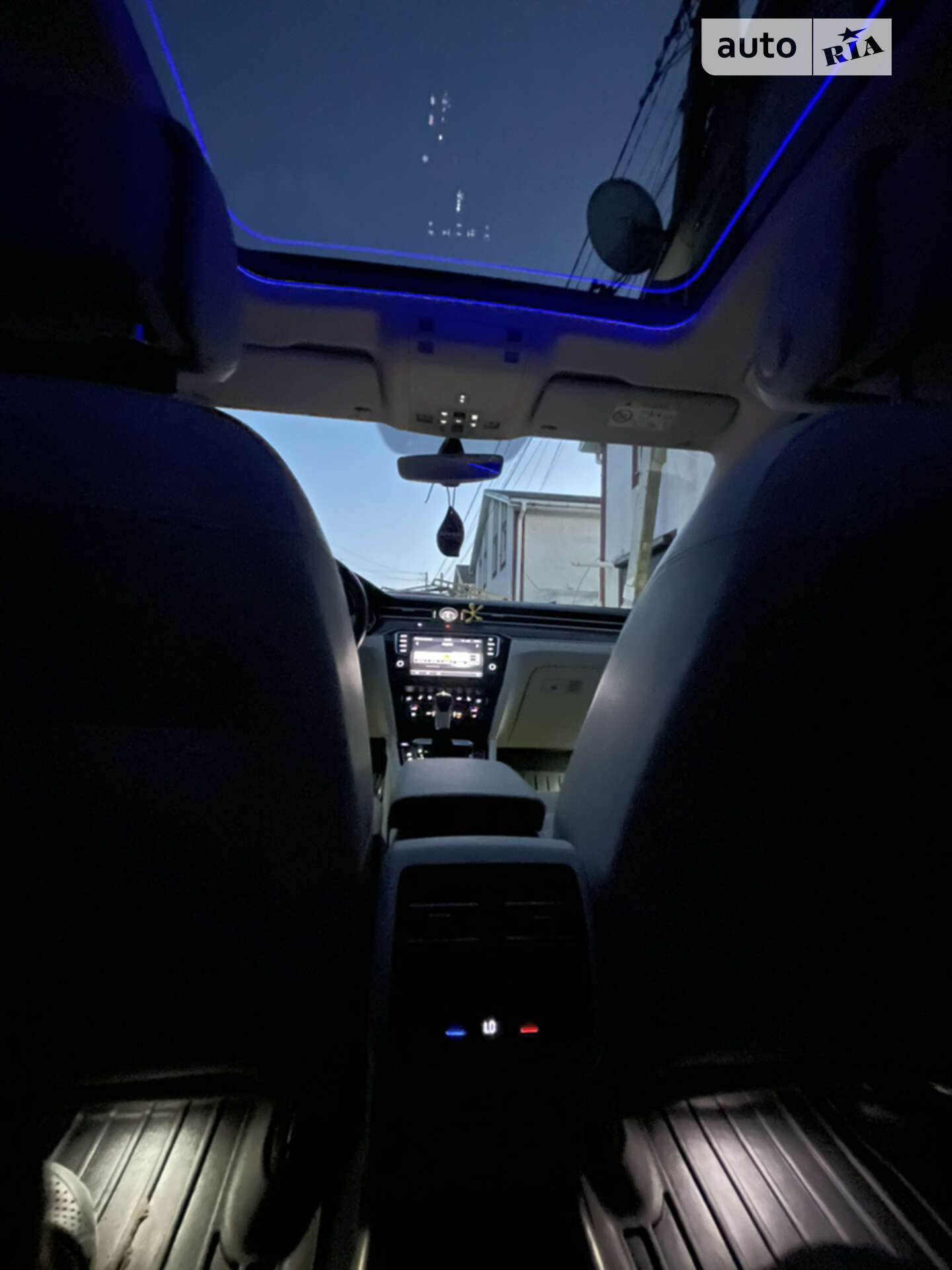Volkswagen Passat 2015 VIN WVWZZZ3CZGP009050 фото оголошення 26 з 61