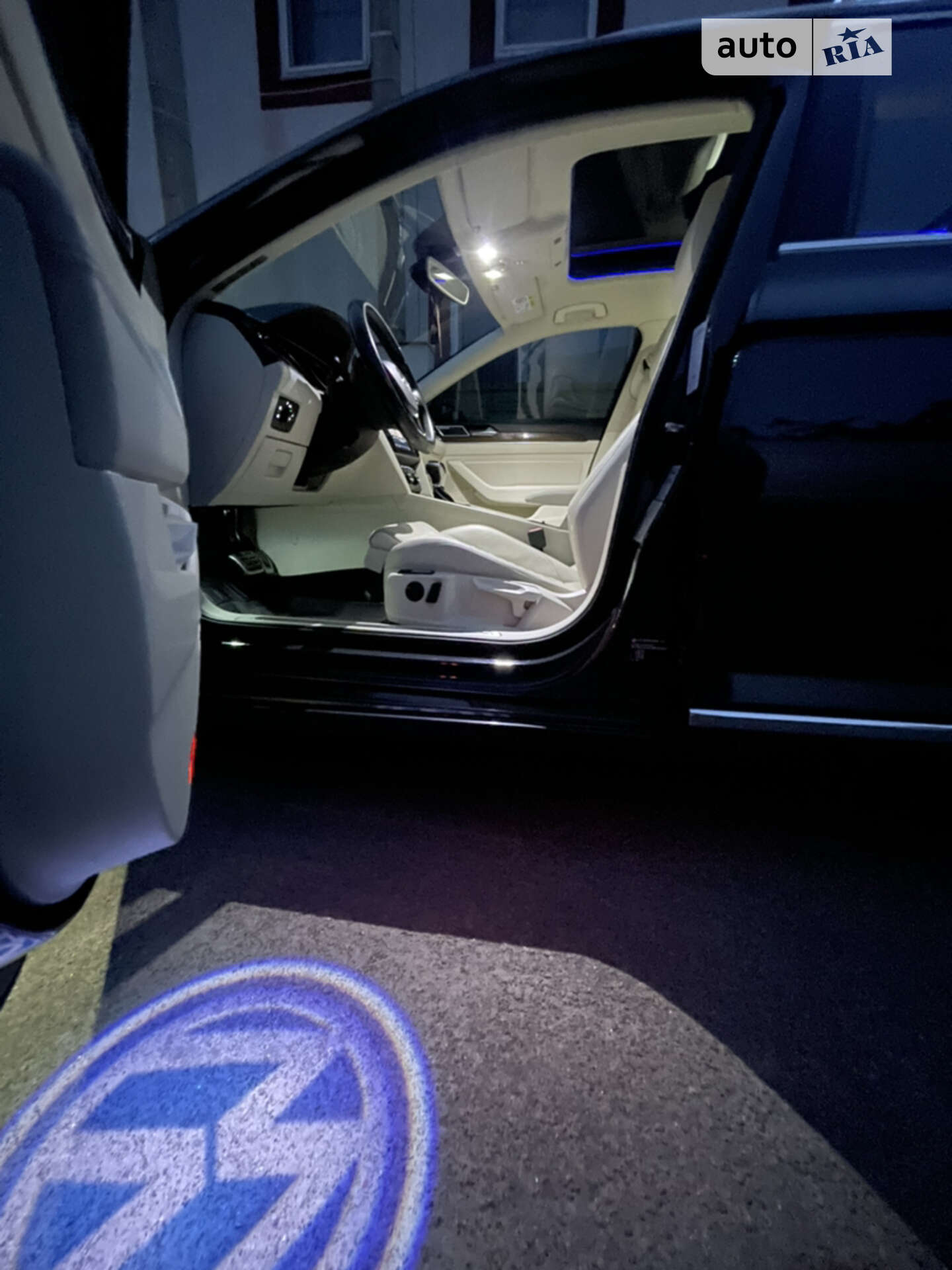 Volkswagen Passat 2015 VIN WVWZZZ3CZGP009050 фото оголошення 27 з 61