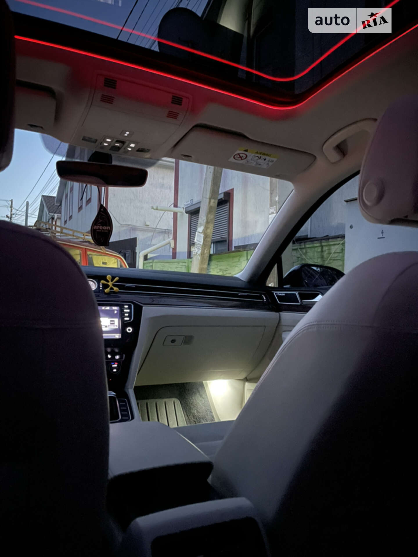 Volkswagen Passat 2015 VIN WVWZZZ3CZGP009050 фото оголошення 28 з 61