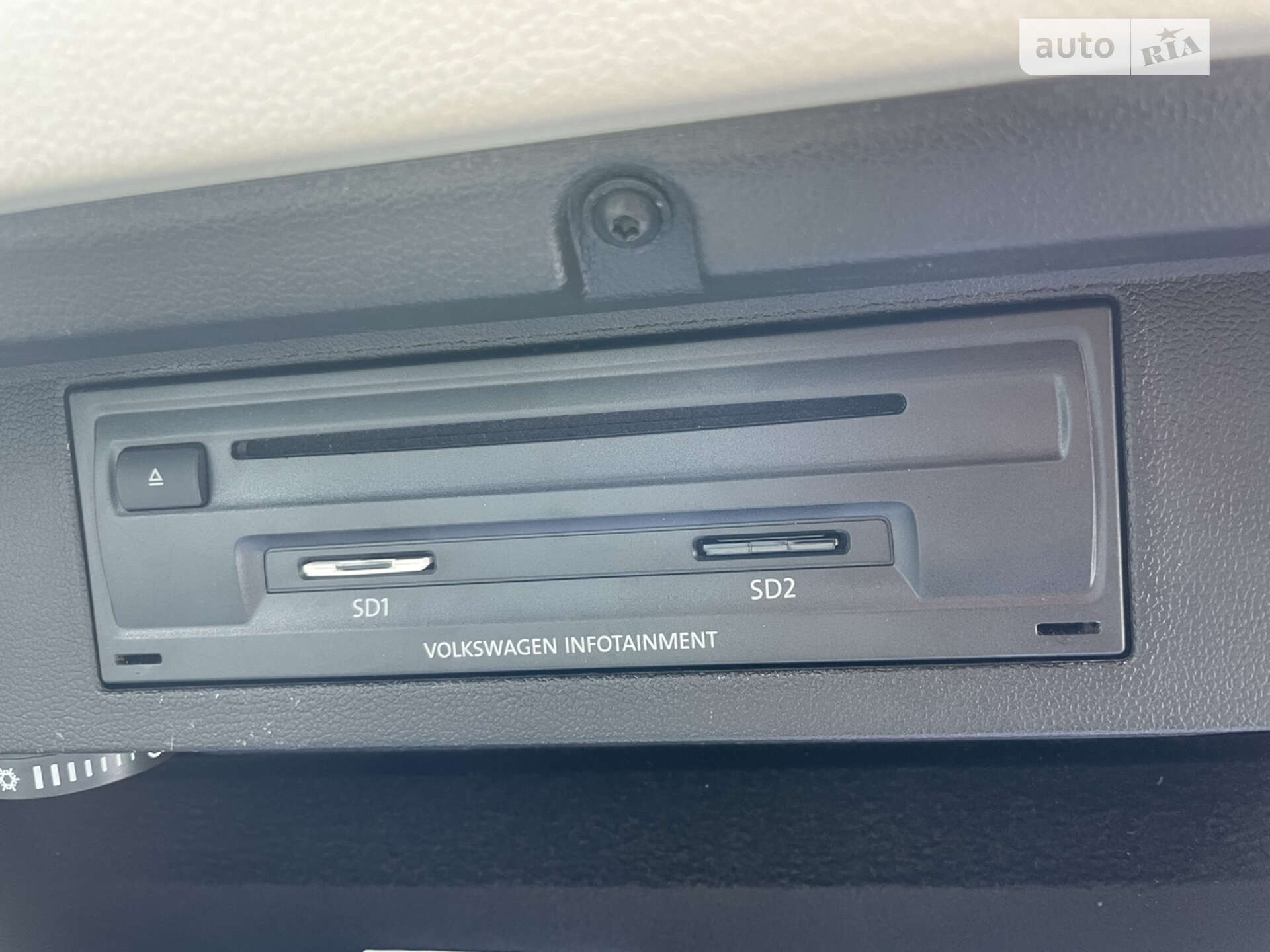 Volkswagen Passat 2015 VIN WVWZZZ3CZGP009050 фото оголошення 40 з 61