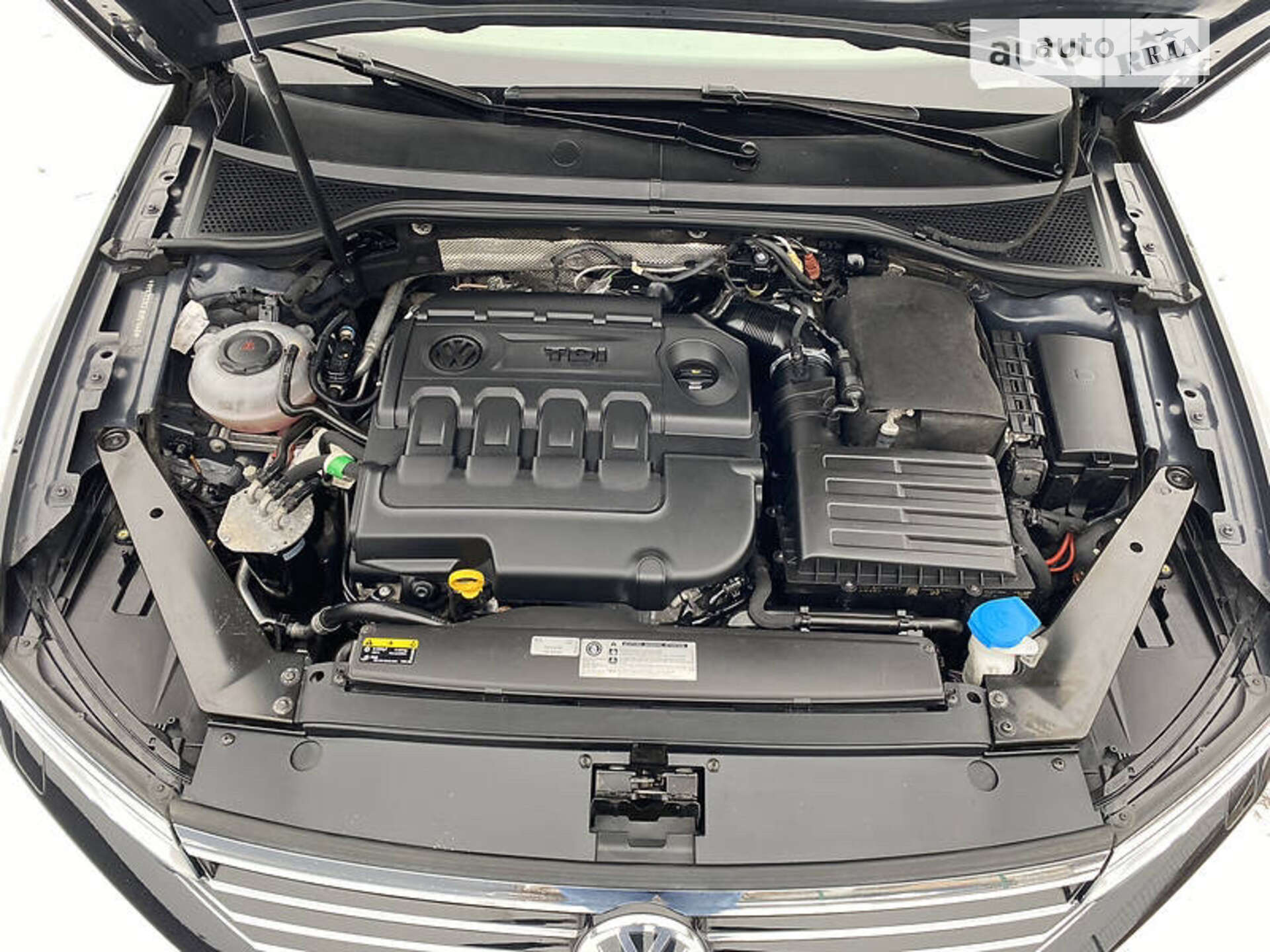 Volkswagen Passat 2015 VIN WVWZZZ3CZGP009050 фото оголошення 58 з 61