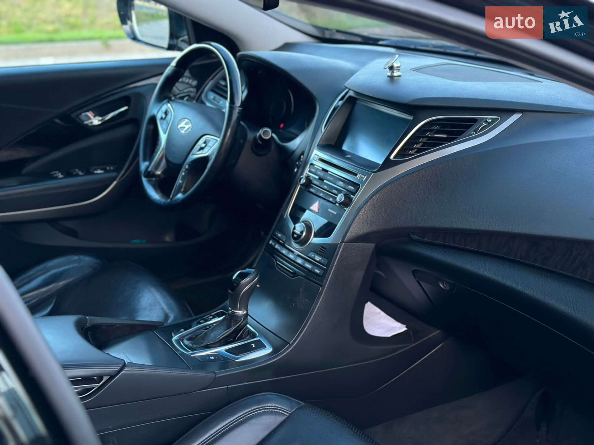 Hyundai Grandeur 2014 VIN KMHFF41RBFA442124 фото оголошення 18 з 18