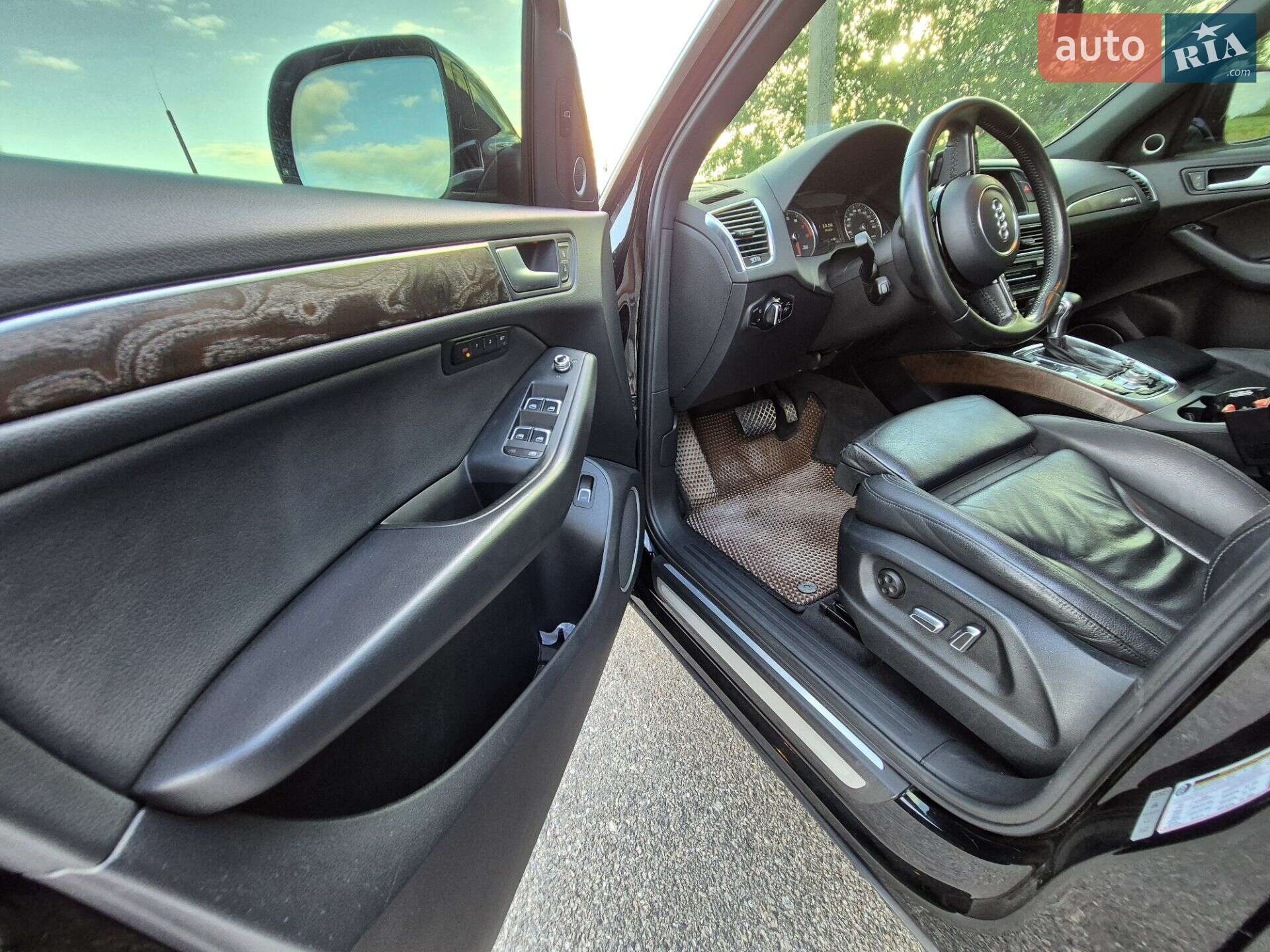 Audi Q5 2014 VIN WA1LFAFPXFA059592 фото оголошення 11 з 27