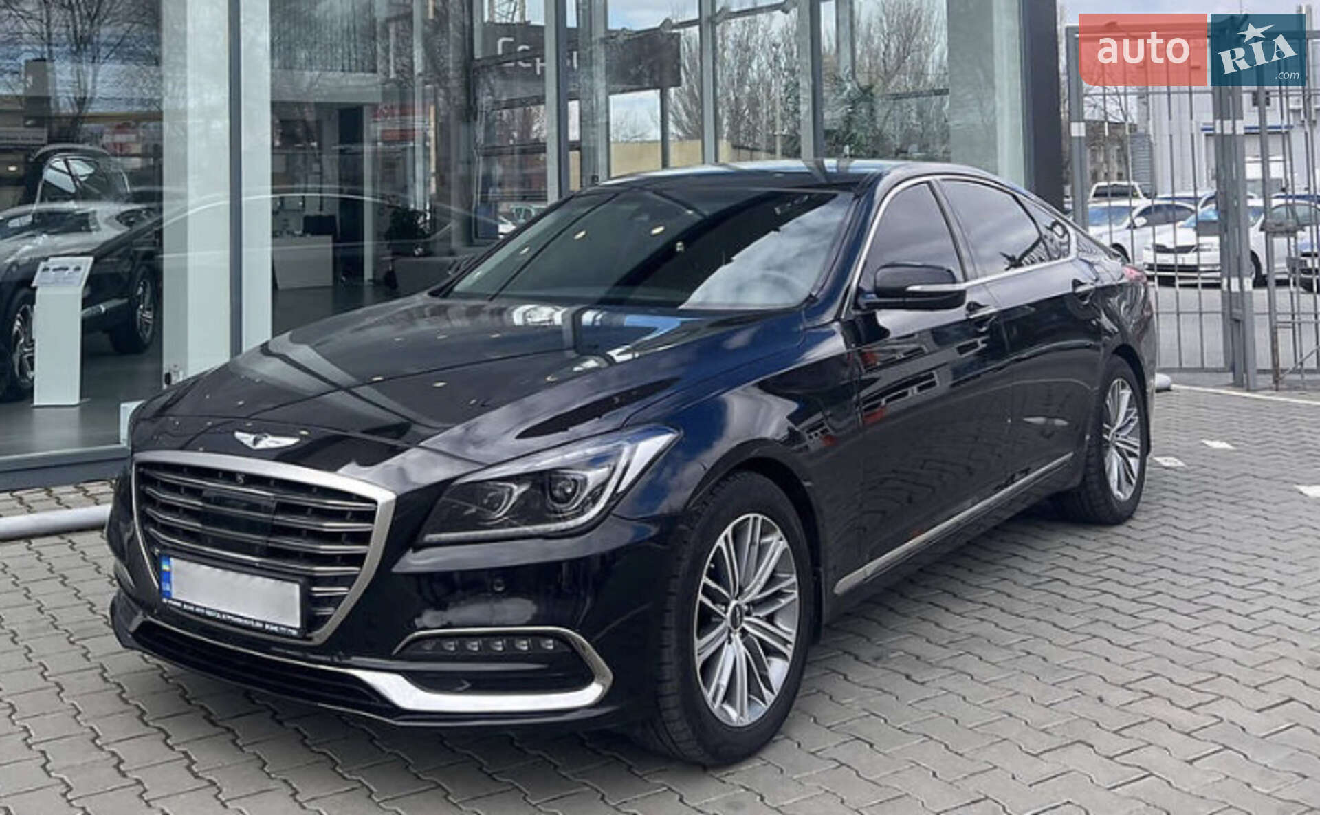 Hyundai Genesis 2017 VIN KMHGN411DHU232690 фото оголошення 5 з 33