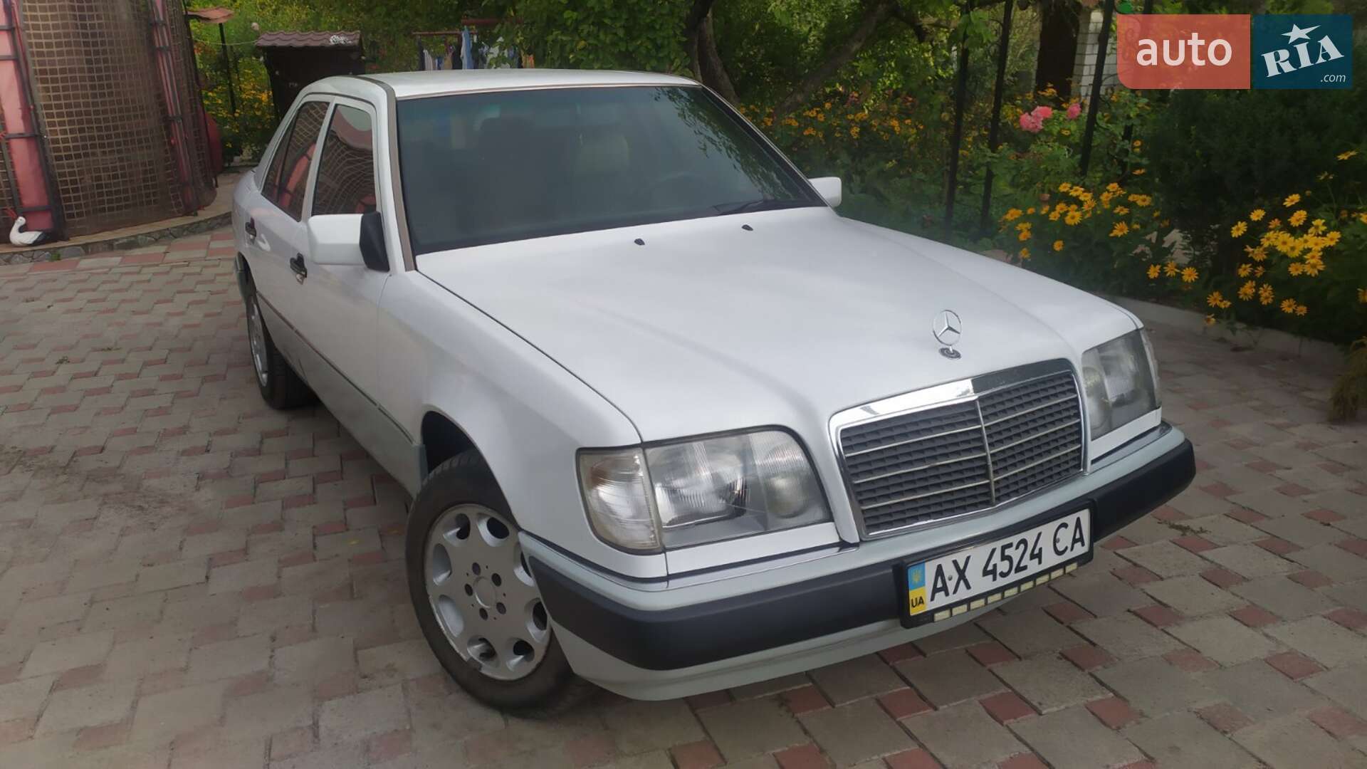 Mercedes-Benz E-Class 1992 VIN WDB1241301B664873 фото оголошення 7 з 23