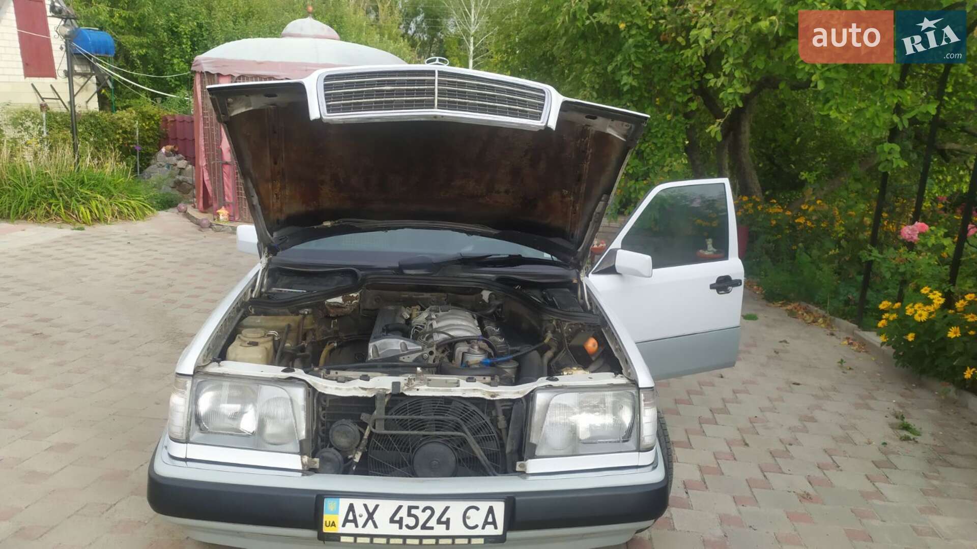 Mercedes-Benz E-Class 1992 VIN WDB1241301B664873 фото оголошення 10 з 23