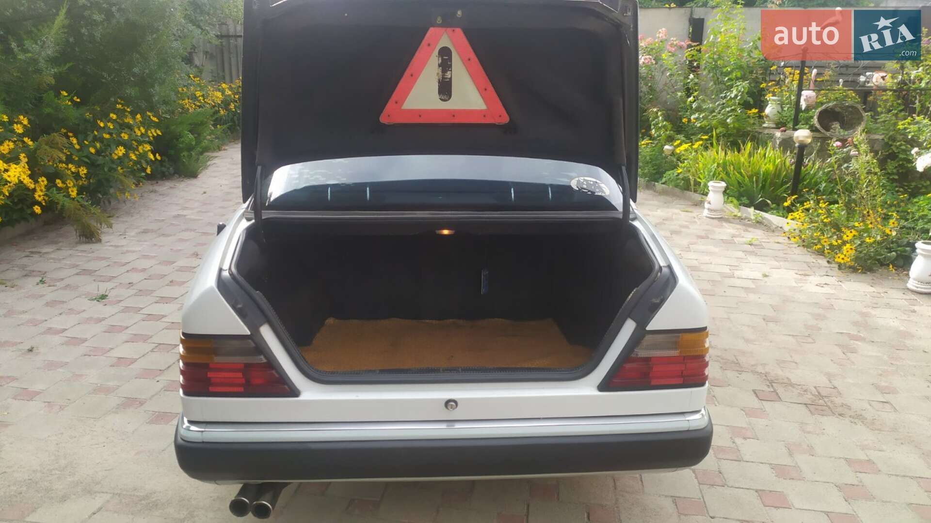 Mercedes-Benz E-Class 1992 VIN WDB1241301B664873 фото оголошення 15 з 23