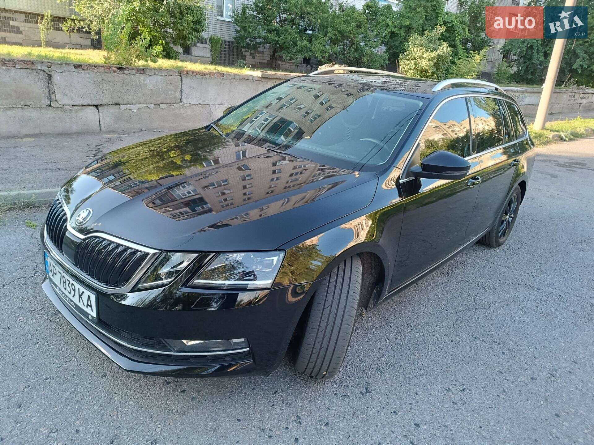 Skoda Octavia 2019 VIN TMBJJ9NE8K0144828 фото оголошення 10 з 50