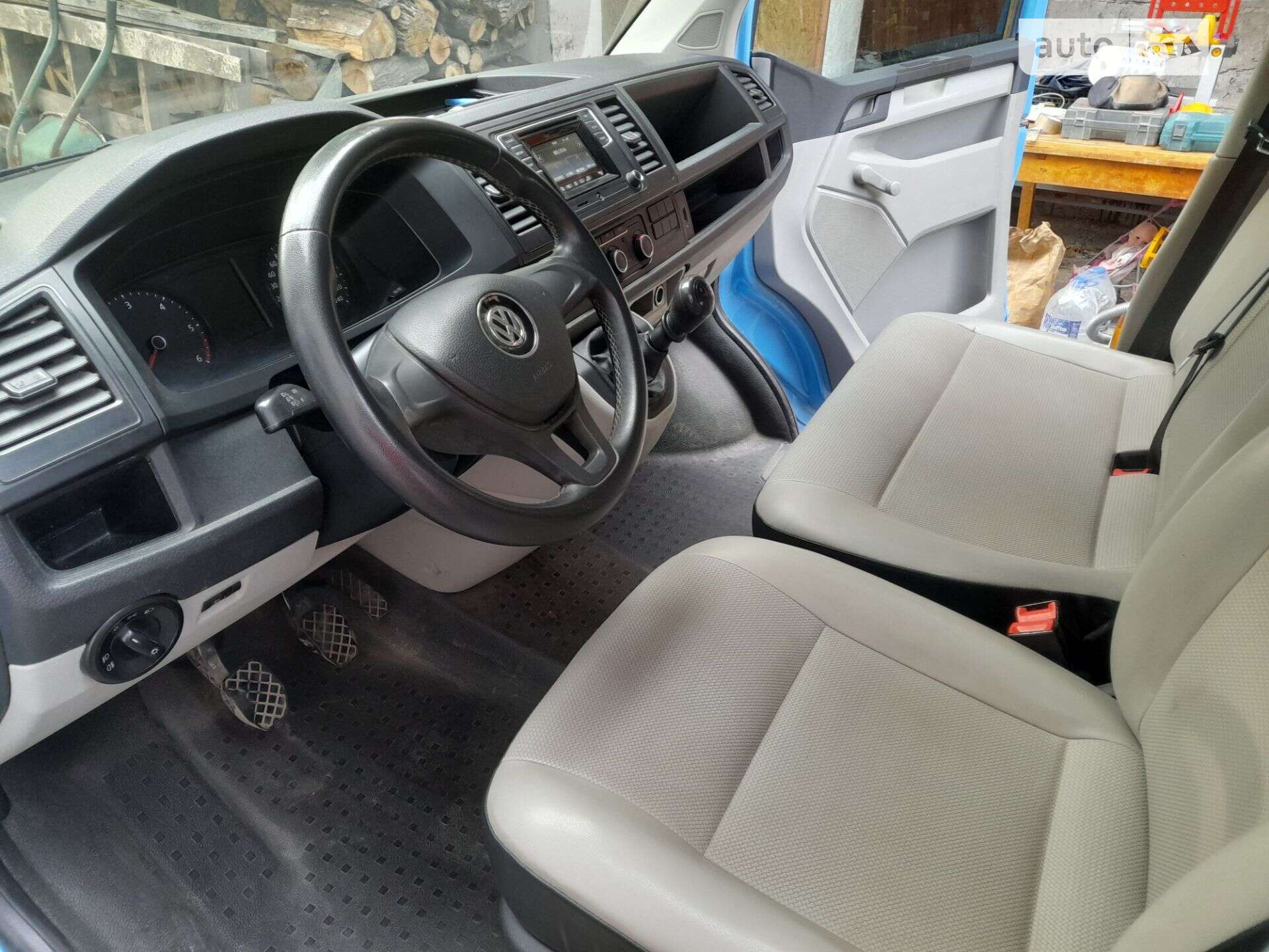 Volkswagen Transporter 2015 VIN WV1ZZZ7HZGH024568 фото оголошення 14 з 18