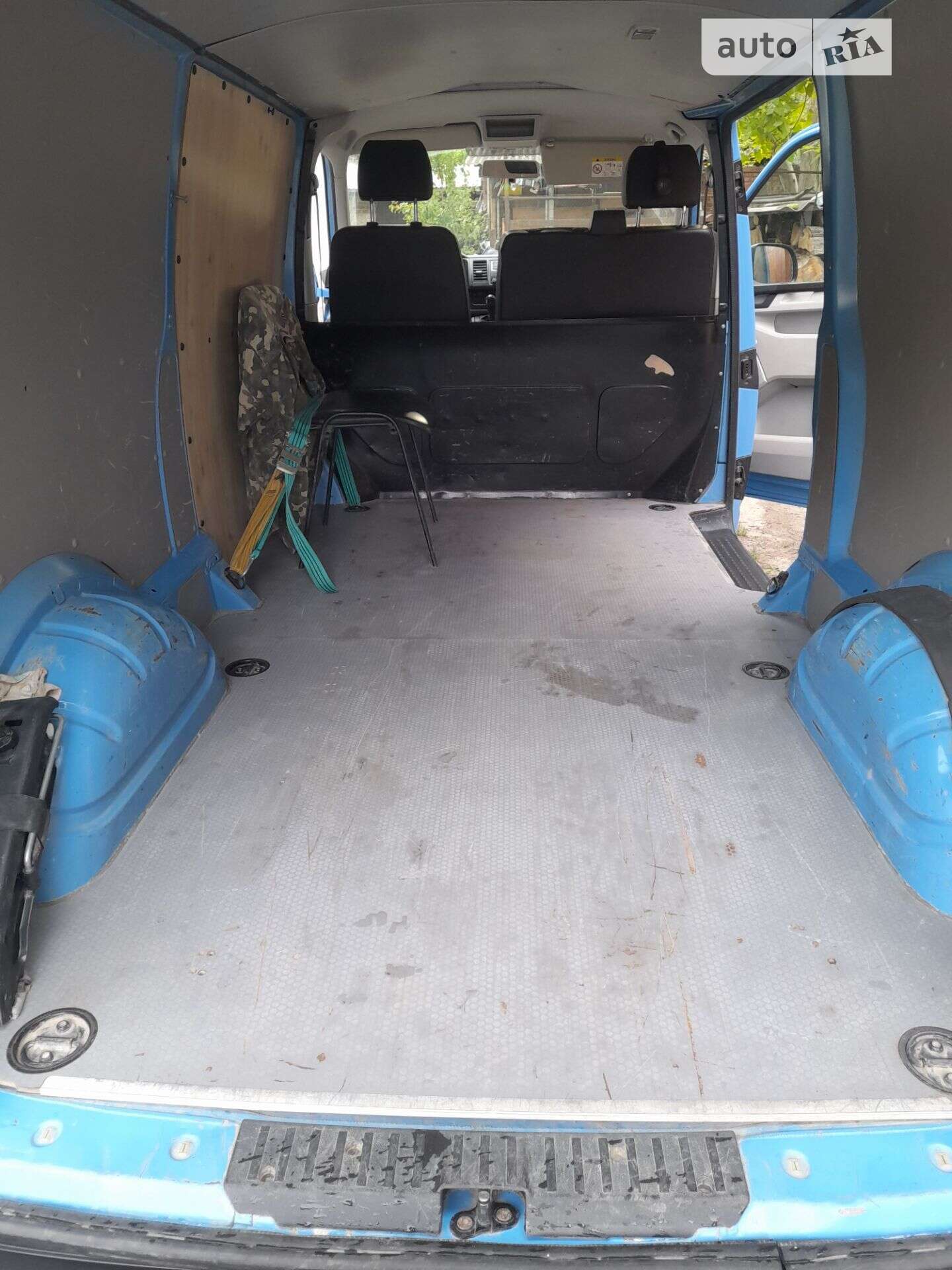 Volkswagen Transporter 2015 VIN WV1ZZZ7HZGH024568 фото оголошення 17 з 18