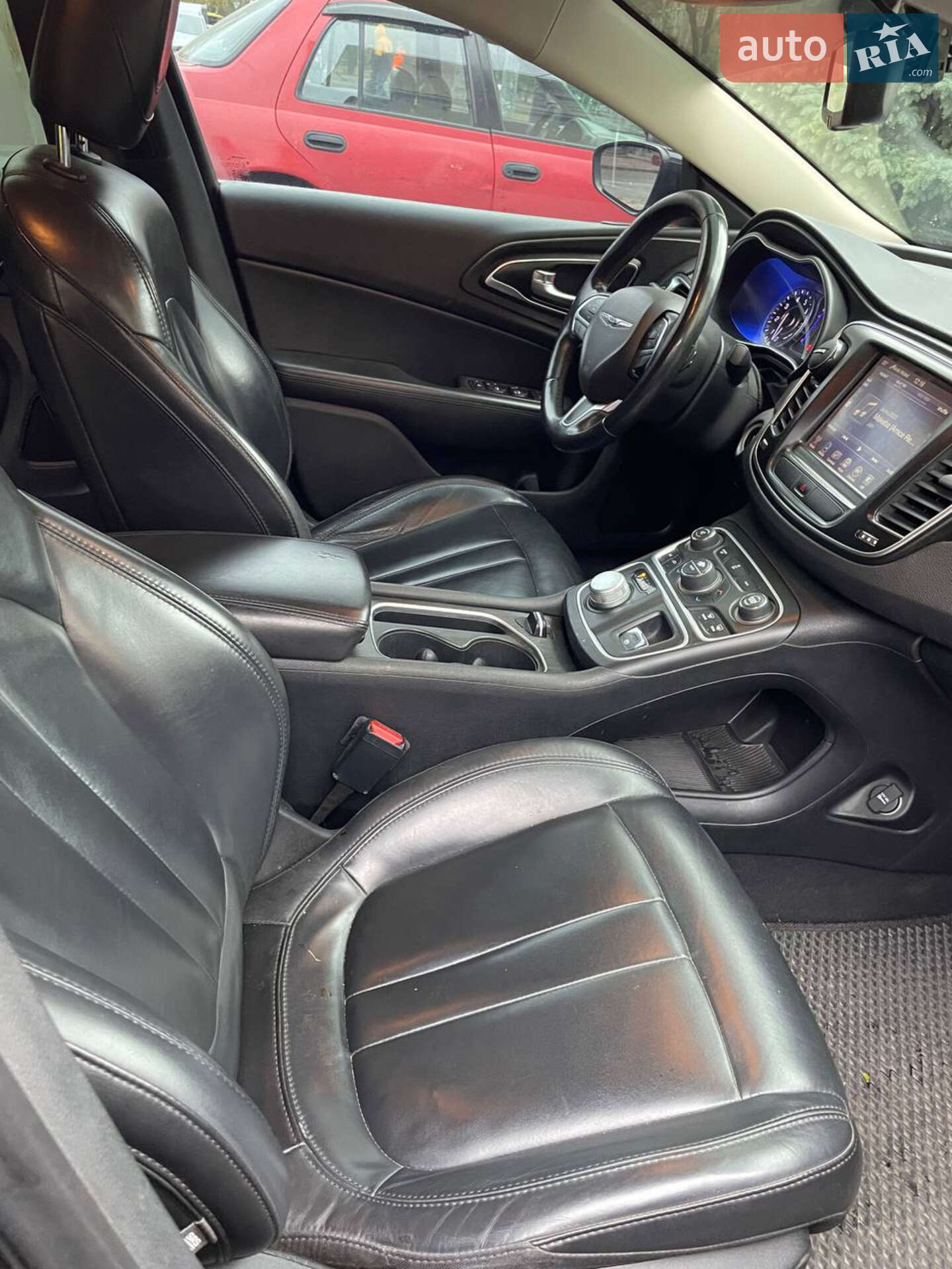 Chrysler 200 2016 VIN 1C3CCCAB1GN178040 фото оголошення 5 з 9