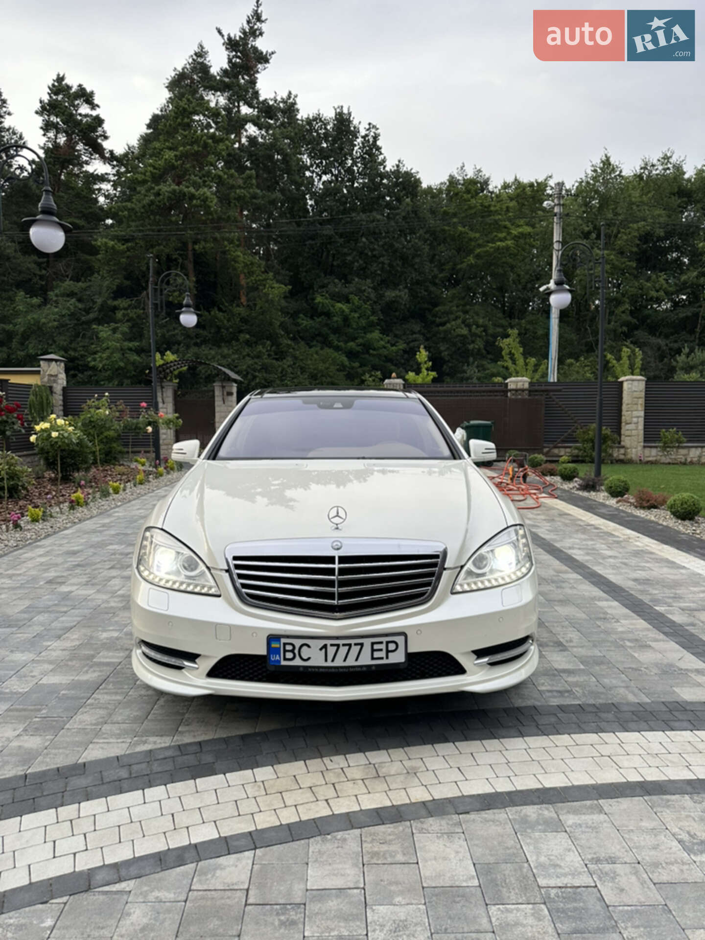 Mercedes-Benz S-Class 2013 VIN WDDNG9EB0DA533729 фото оголошення 3 з 31