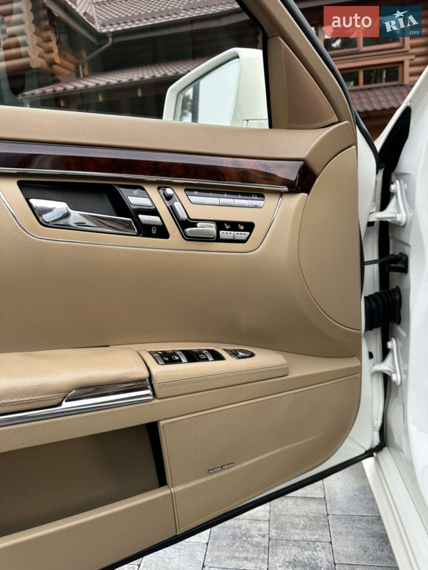 Mercedes-Benz S-Class 2013 VIN WDDNG9EB0DA533729 фото оголошення 26 з 31