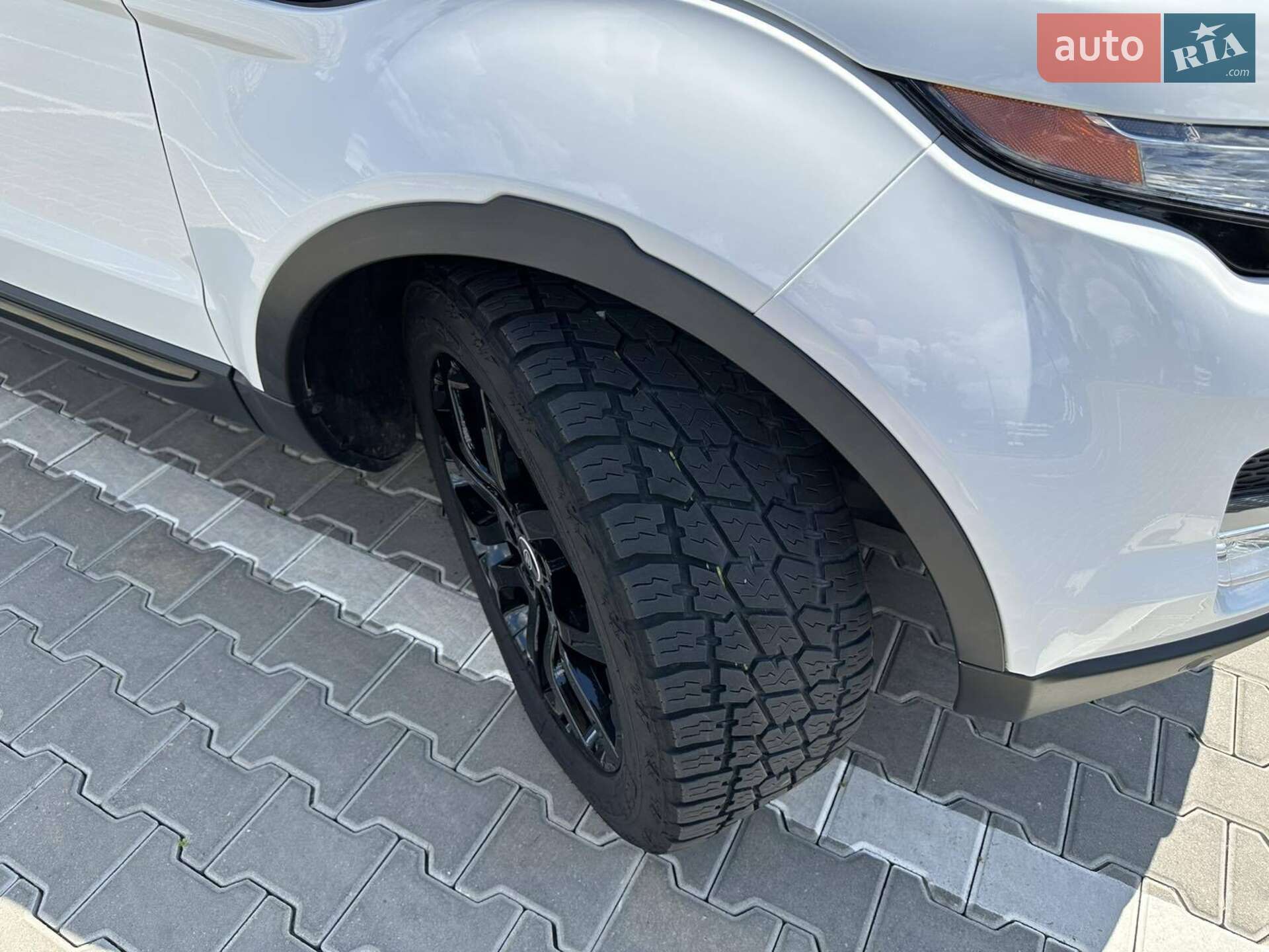 Land Rover Range Rover Evoque 2015 VIN SALVP2BG8FH054169 фото оголошення 18 з 27