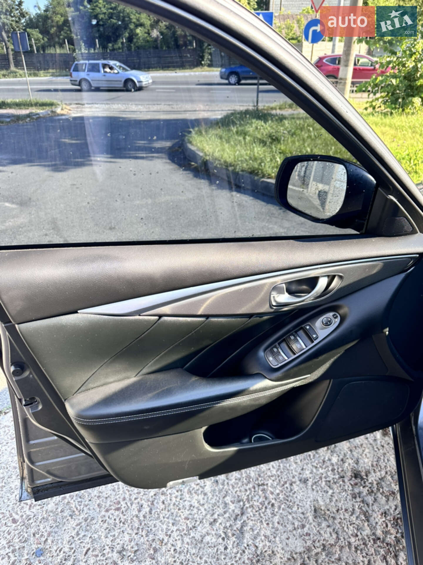 Infiniti Q50 2018 VIN JN1EV7AR7JM611136 фото оголошення 9 з 21