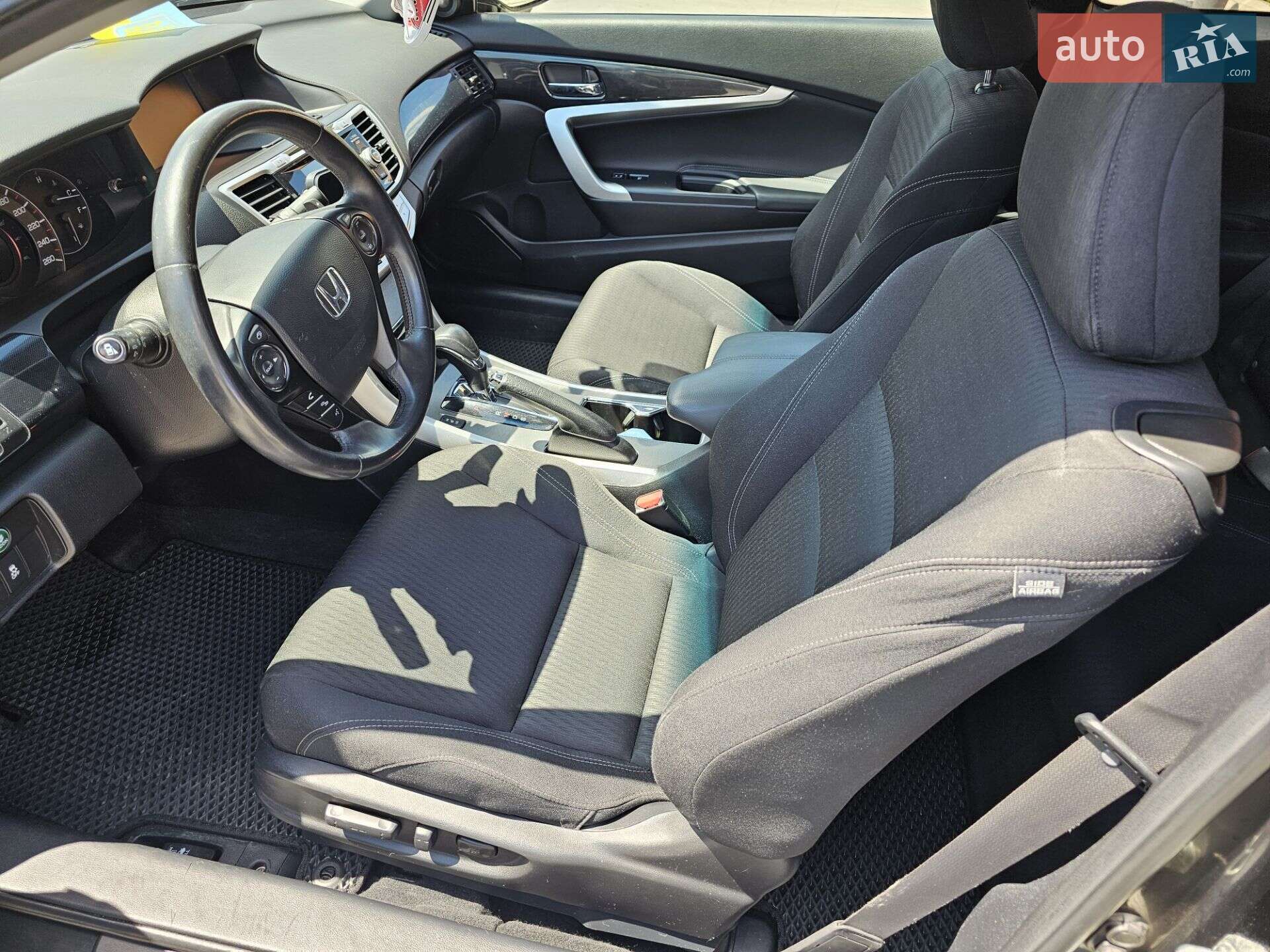 Honda Accord 2012 VIN 1HGCT1B83DA002517 фото оголошення 28 з 48