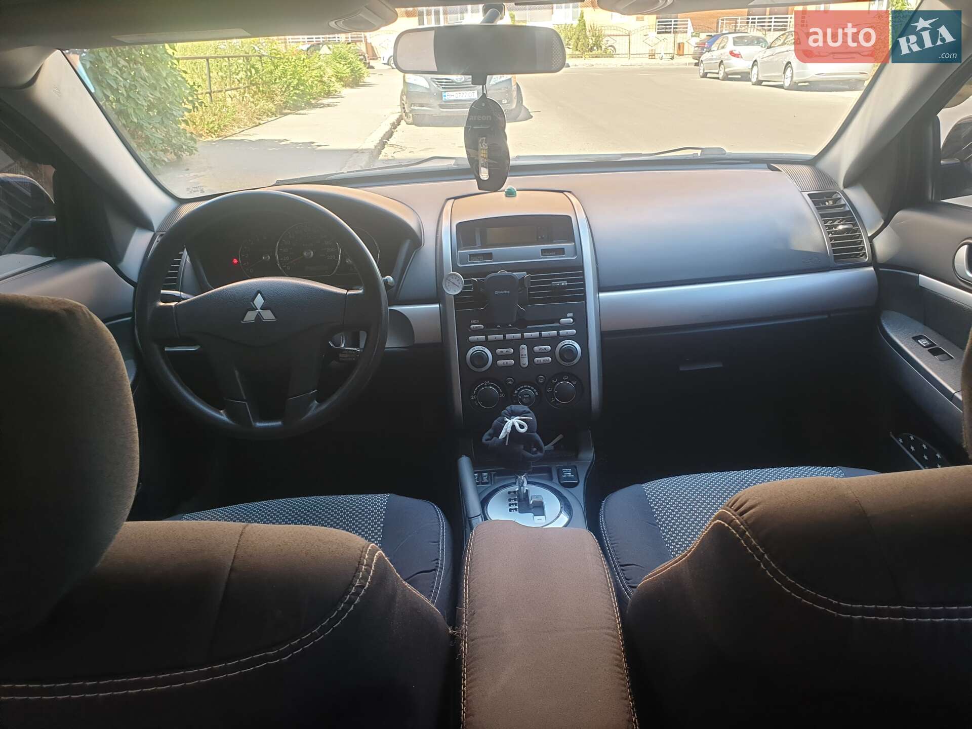 Mitsubishi Galant 2007 VIN 4MBSRDJ1A7E702047 фото оголошення 13 з 17
