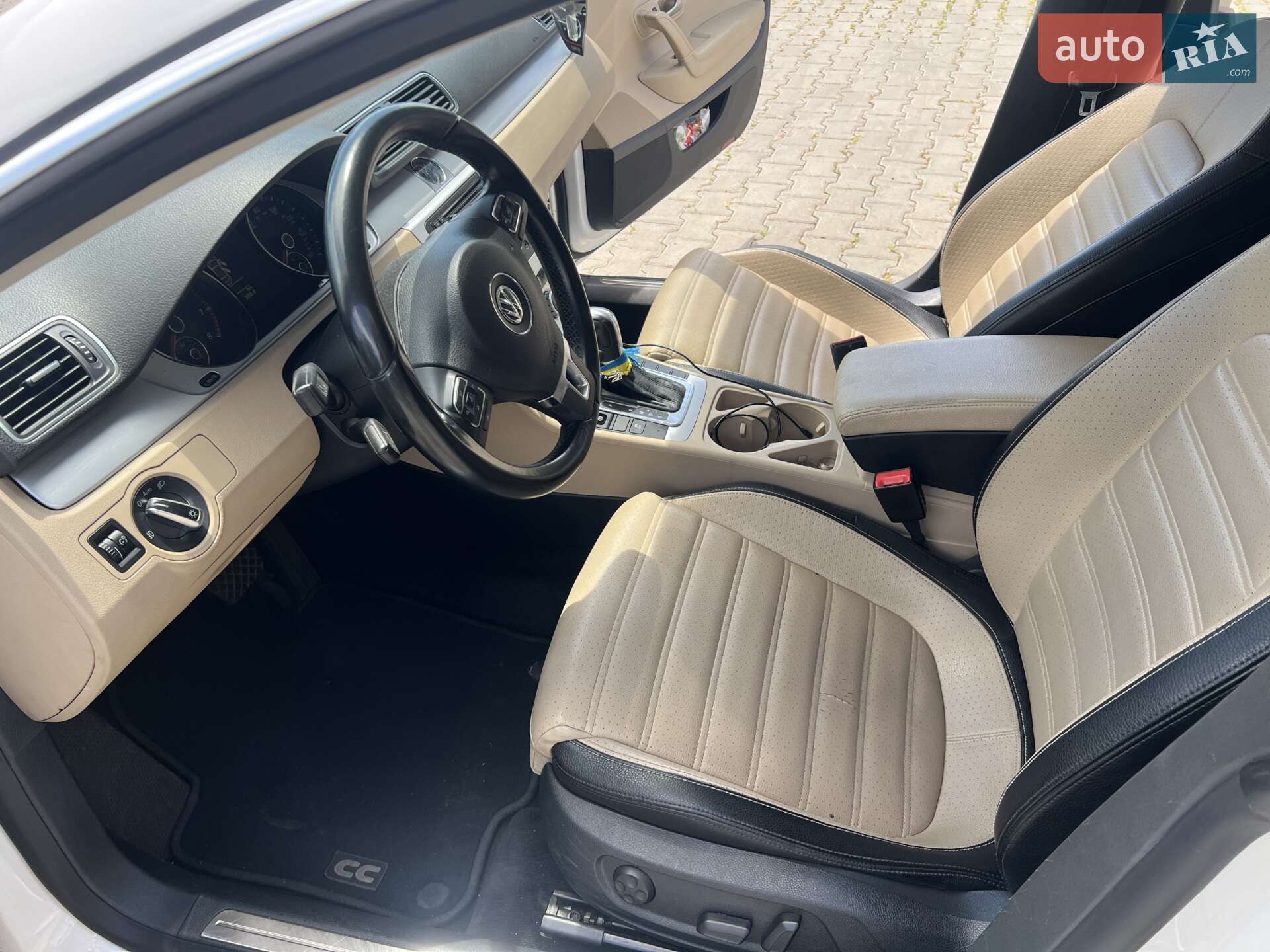 Volkswagen CC / Passat CC 2014 VIN WVWBP7AN0EE536125 фото оголошення 8 з 20
