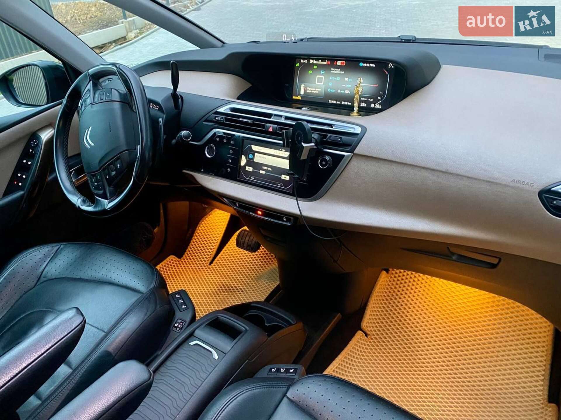 Citroen C4 Picasso 2016 VIN VF73AAHXTGJ701752 фото оголошення 6 з 10