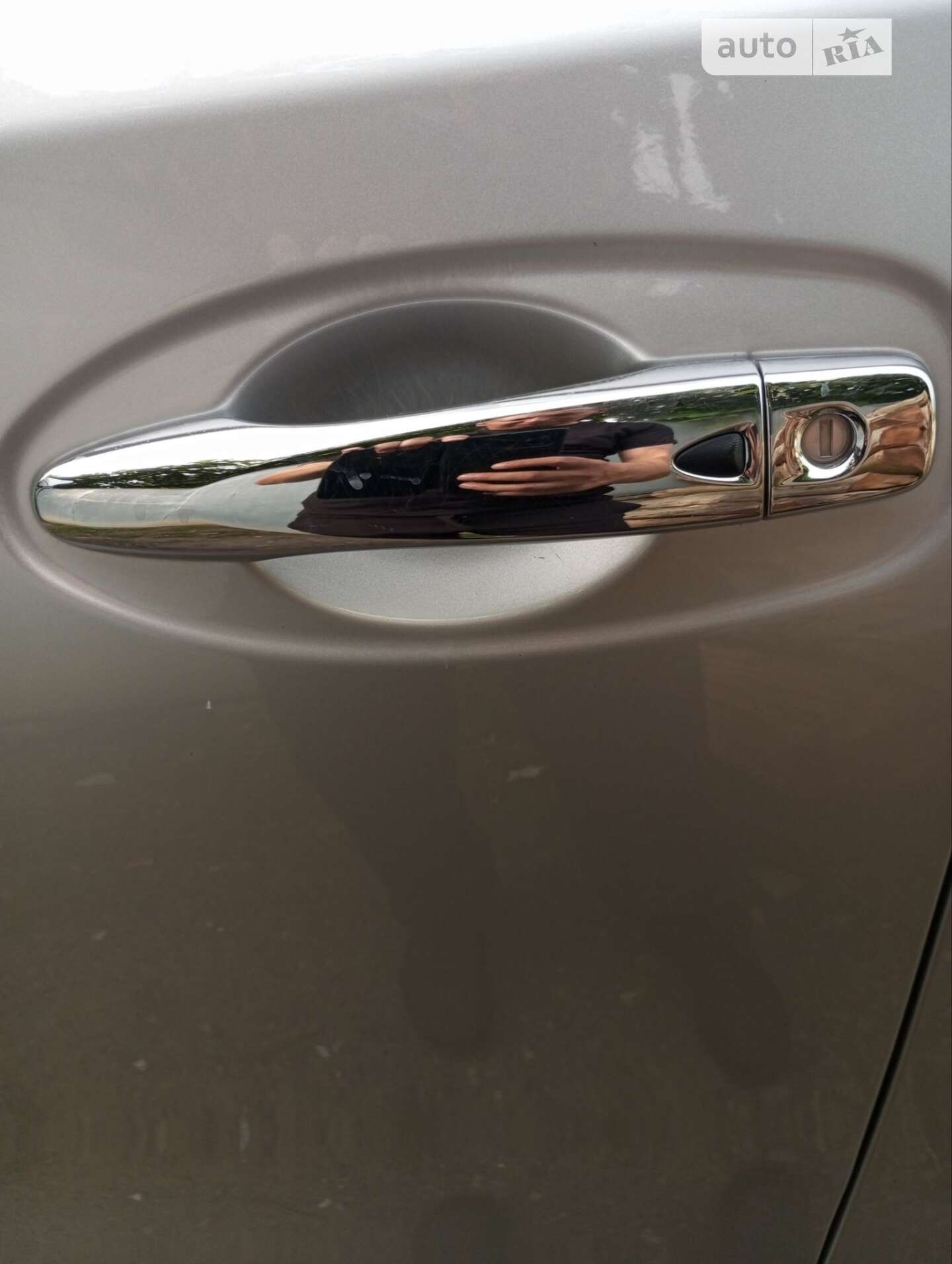 Nissan Rogue 2017 VIN KNMAT2MV5JP504436 фото оголошення 2 з 16