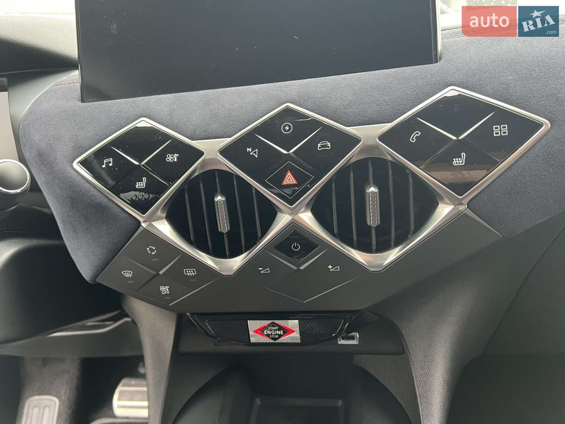 DS 3 Crossback 2021 VIN VR1UJZKXZMW010966 фото оголошення 27 з 39