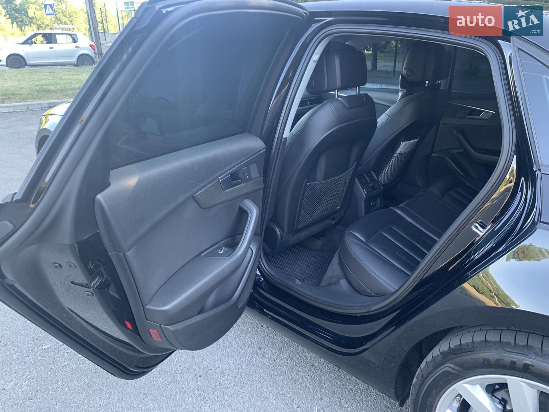Audi A4 2016 VIN WAUANAF4XHN018880 фото оголошення 16 з 16
