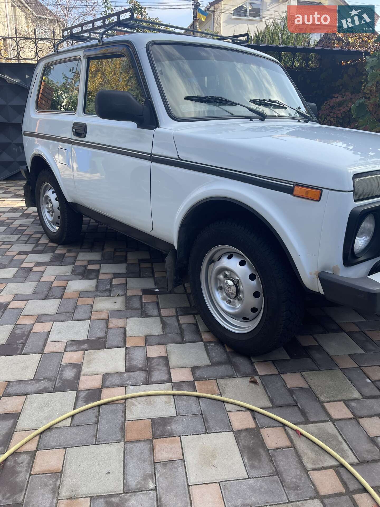 ВАЗ / Lada 21214 / 4x4 2015 VIN XTA212140G2235143 фото оголошення 2 з 7