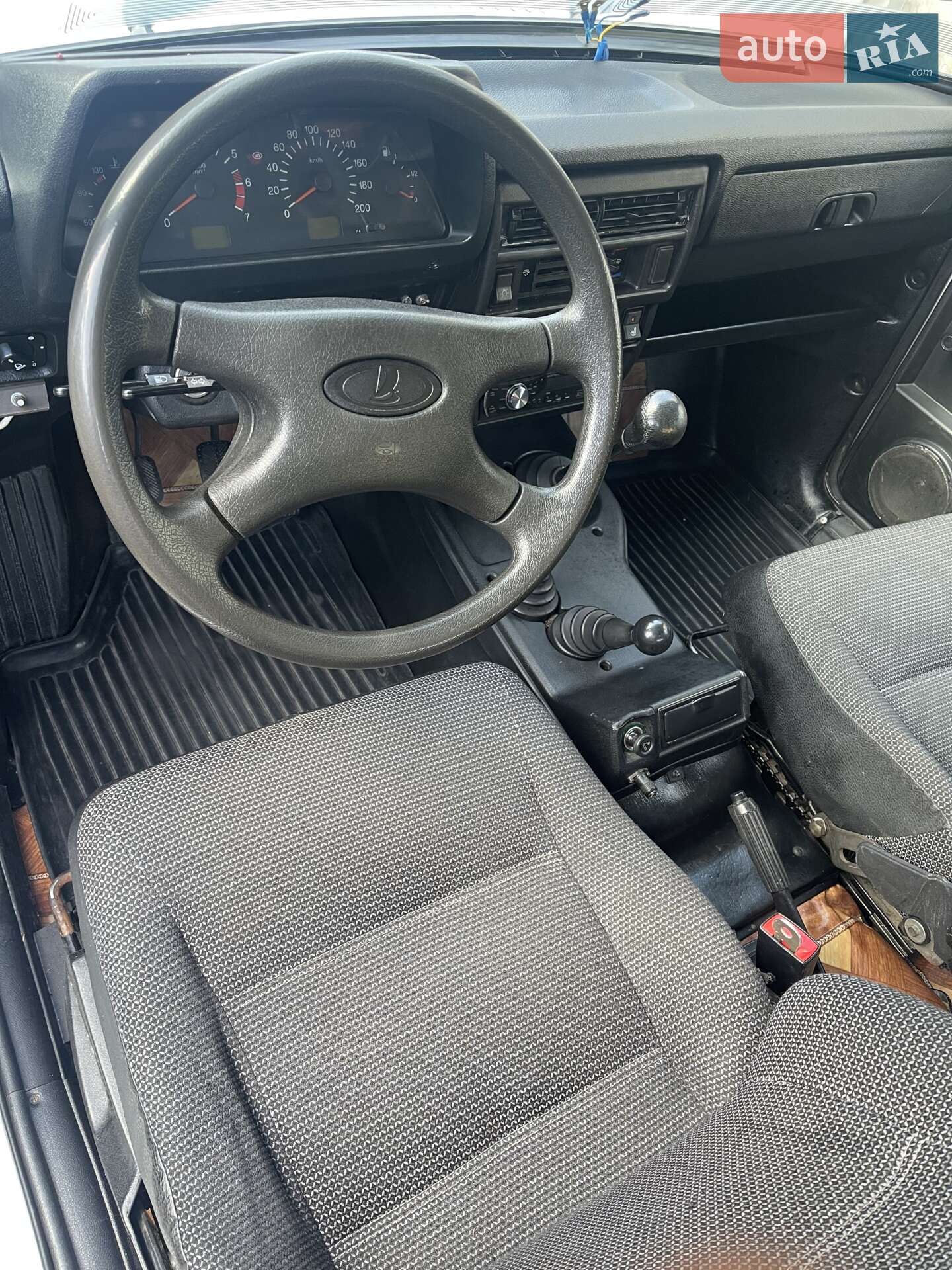 ВАЗ / Lada 21214 / 4x4 2015 VIN XTA212140G2235143 фото оголошення 4 з 7