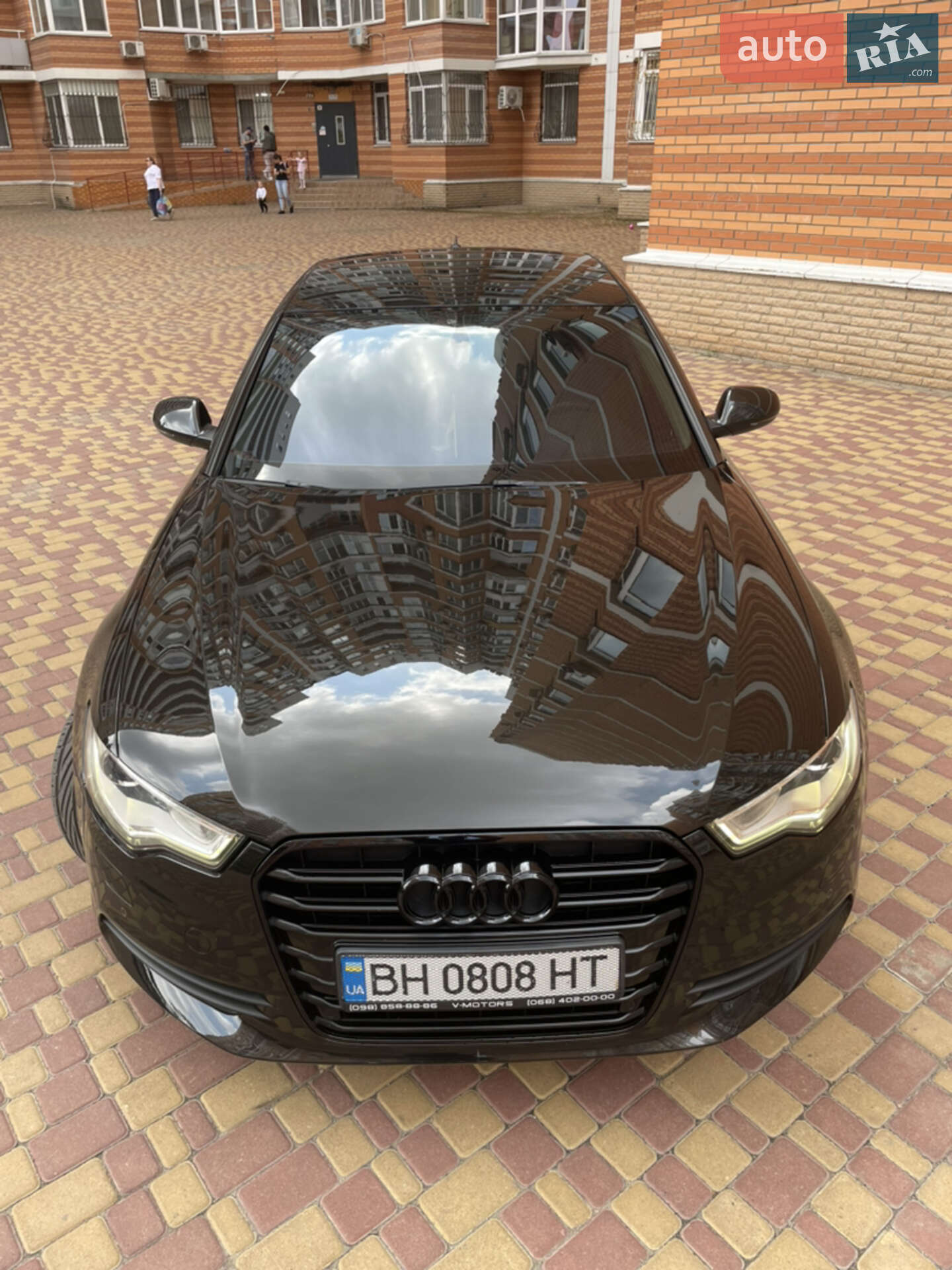Audi A6 2011 VIN WAUZZZ4G8BN021352 фото оголошення 11 з 12