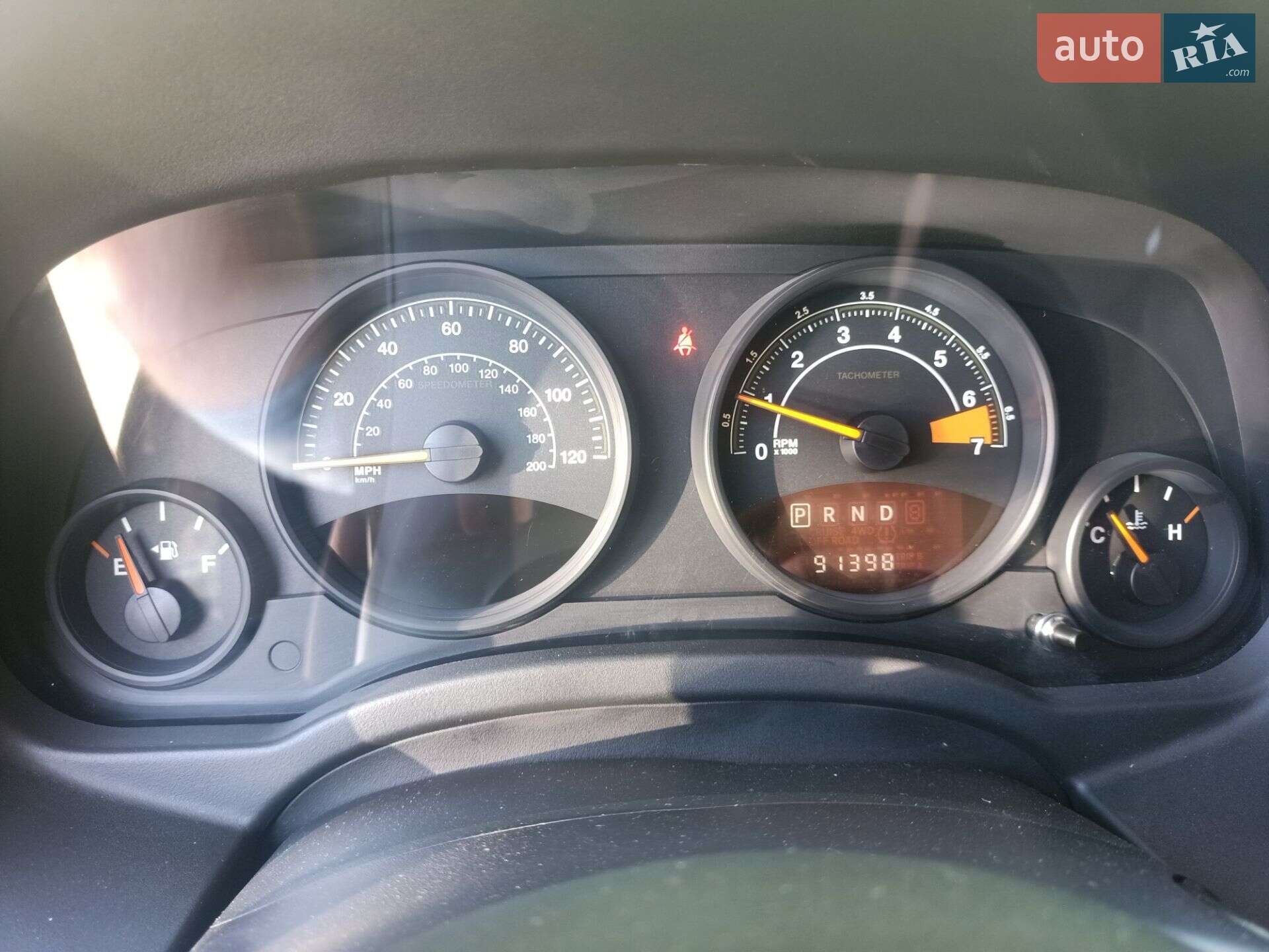 Jeep Patriot 2014 VIN 1C4NJRBB1FD206919 фото оголошення 2 з 16