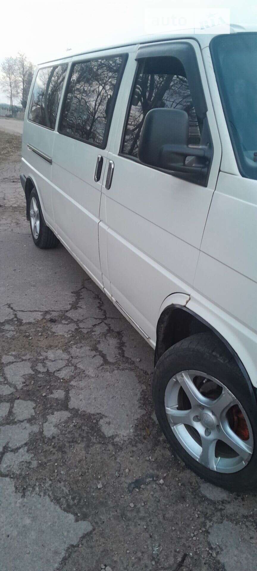 Volkswagen Transporter 1996 VIN WV1ZZZ70ZVH050174 фото оголошення 2 з 8