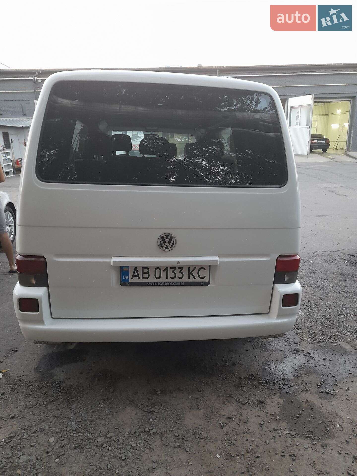 Volkswagen Transporter 1998 VIN WV1ZZZ70ZXH071765 фото оголошення 4 з 7