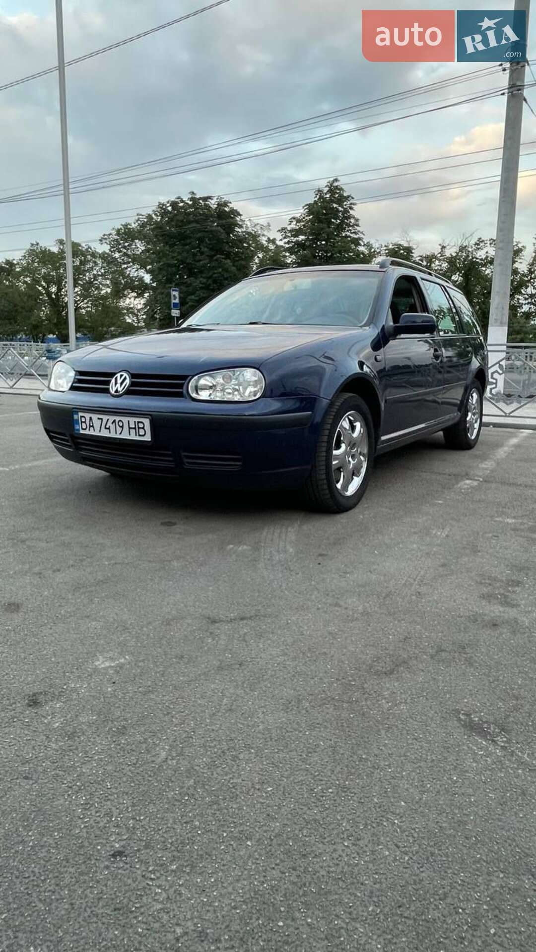 Volkswagen Golf 2002 VIN WVWZZZ1JZ2W510034 фото оголошення 2 з 10