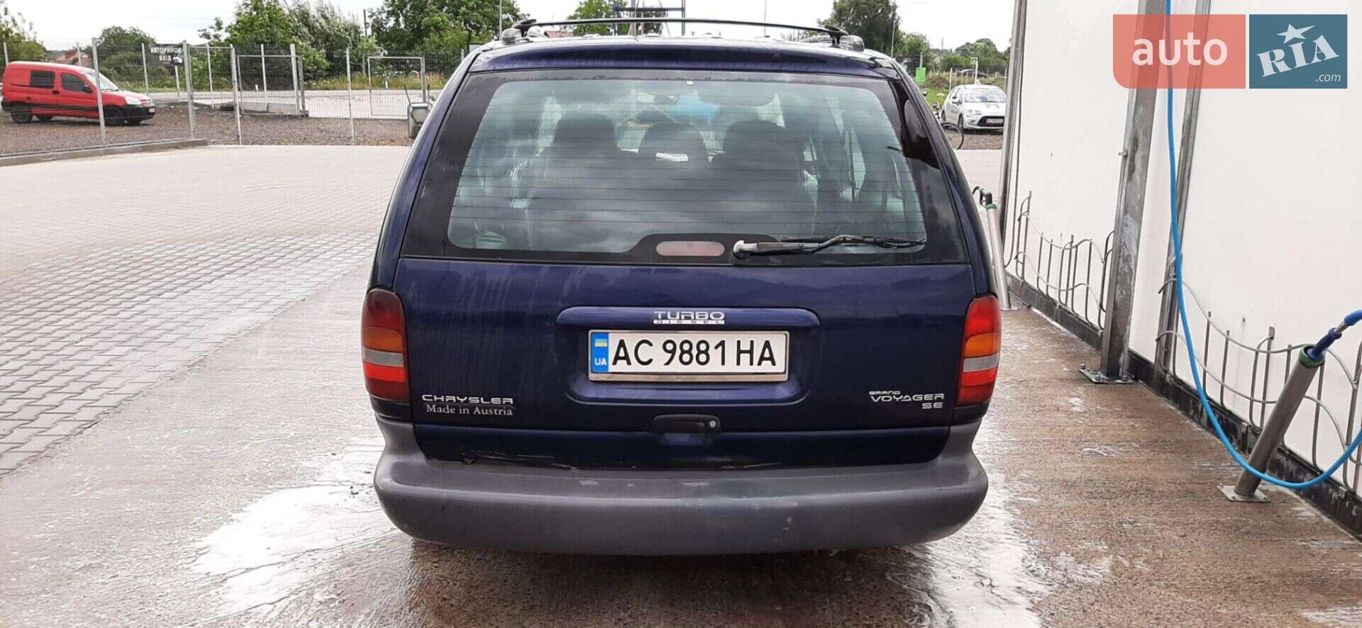 Chrysler Grand Voyager 1998 VIN 1C4GYN5MXWU550713 фото оголошення 3 з 29