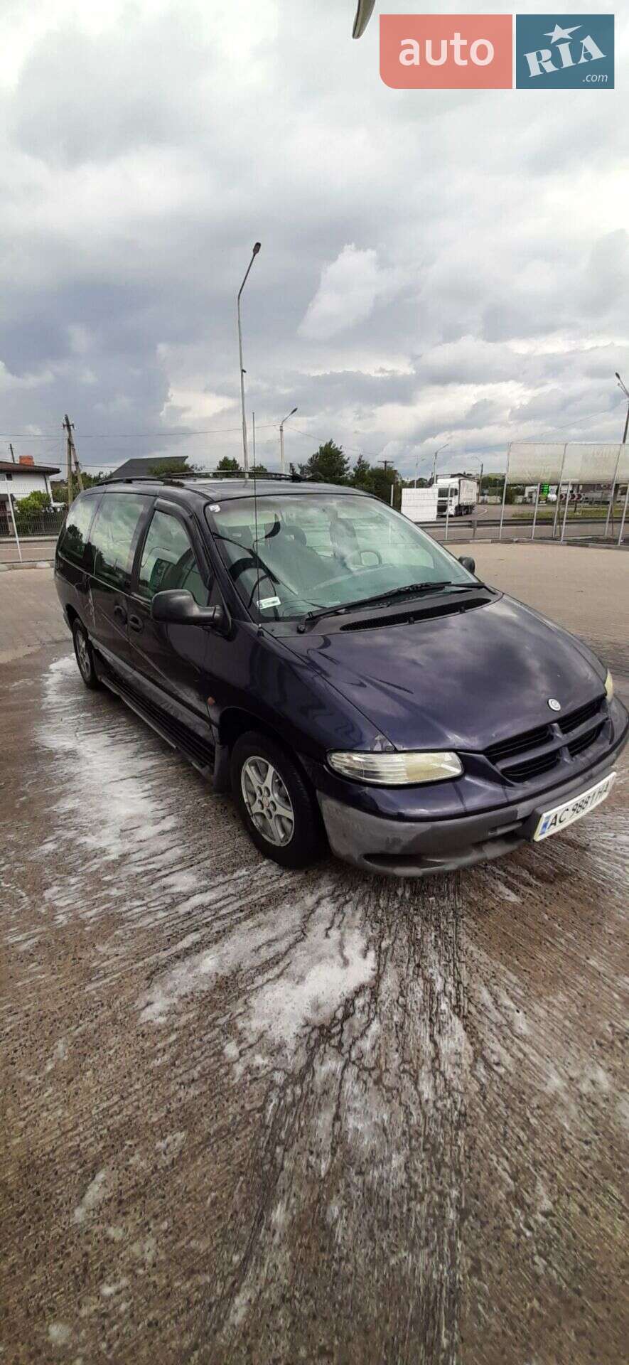 Chrysler Grand Voyager 1998 VIN 1C4GYN5MXWU550713 фото оголошення 23 з 29