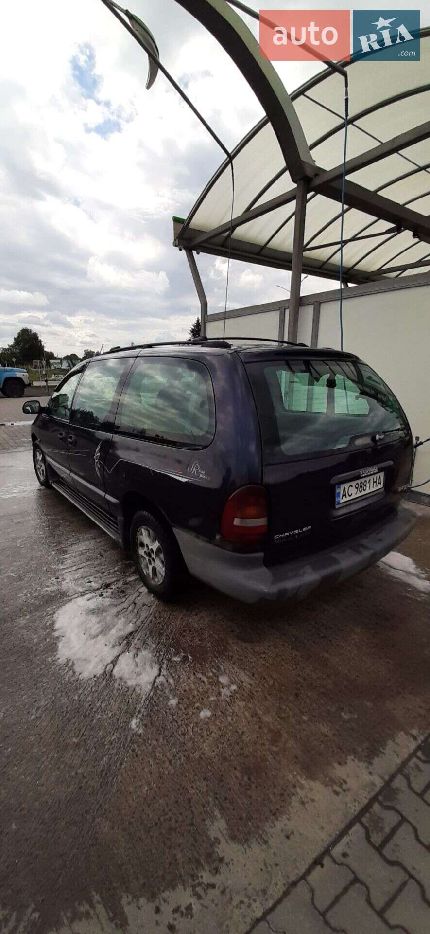 Chrysler Grand Voyager 1998 VIN 1C4GYN5MXWU550713 фото оголошення 24 з 29