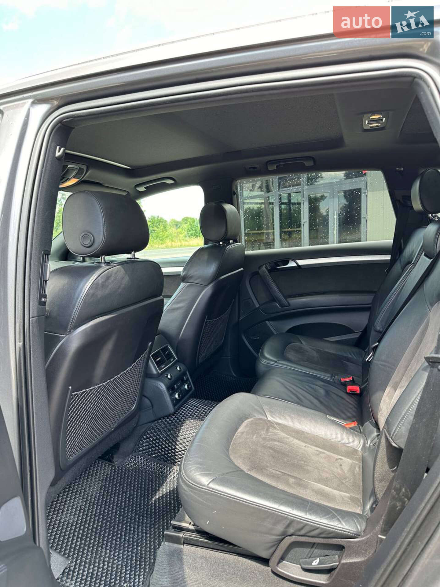Audi Q7 2009 VIN WAUZZZ4L6AD001845 фото оголошення 7 з 12