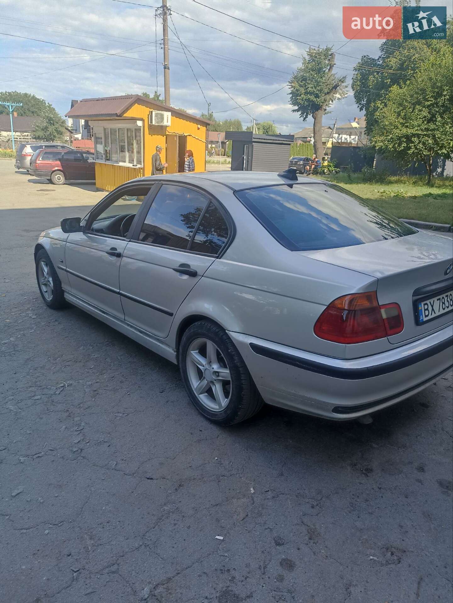 BMW 3 Series 1999 VIN WBAAL71040KE74024 фото оголошення 2 з 9