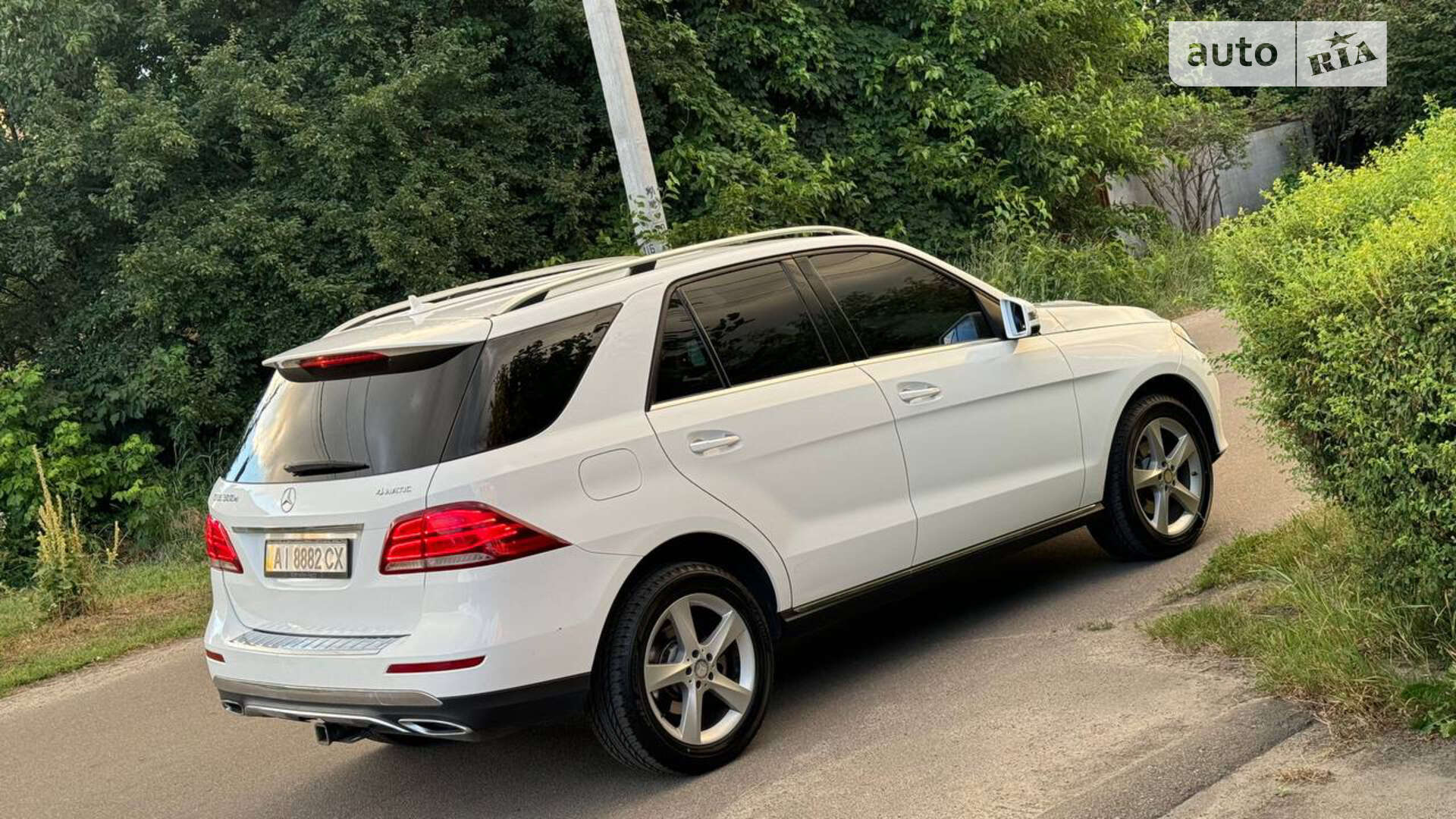 Mercedes-Benz GLE-Class 2016 VIN 4JGDA0EB4GA673740 фото оголошення 13 з 23
