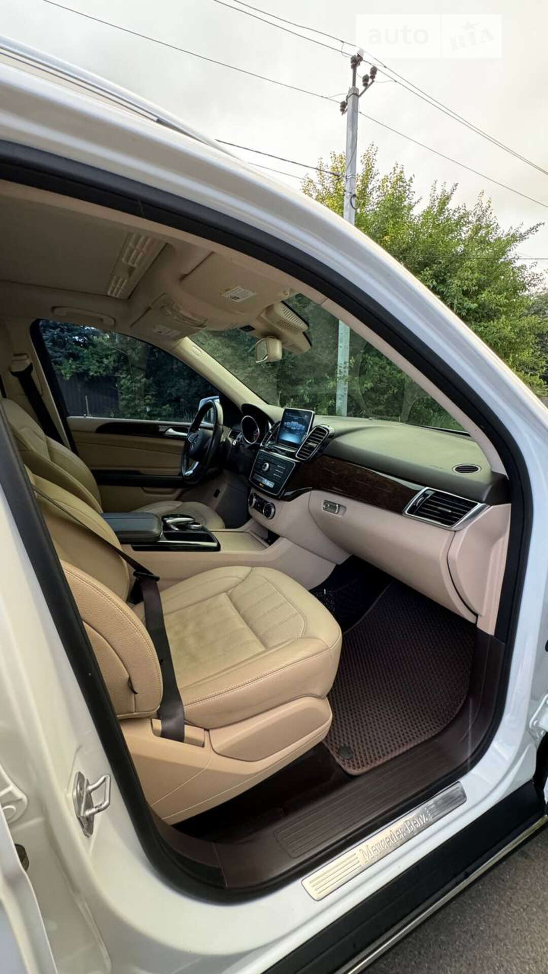 Mercedes-Benz GLE-Class 2016 VIN 4JGDA0EB4GA673740 фото оголошення 16 з 23
