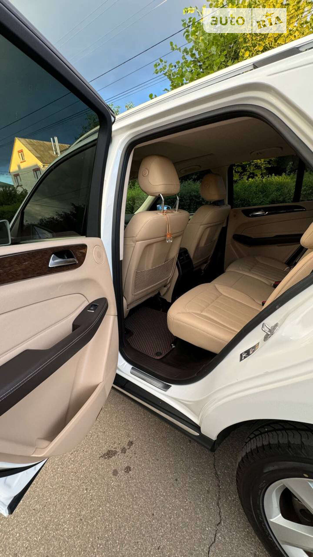Mercedes-Benz GLE-Class 2016 VIN 4JGDA0EB4GA673740 фото оголошення 17 з 23