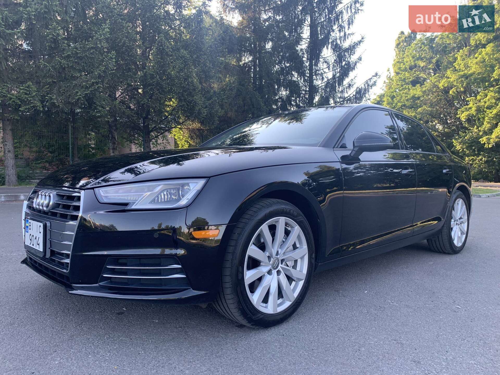 Audi A4 2016 VIN WAUANAF4XHN018880 фото оголошення 3 з 23