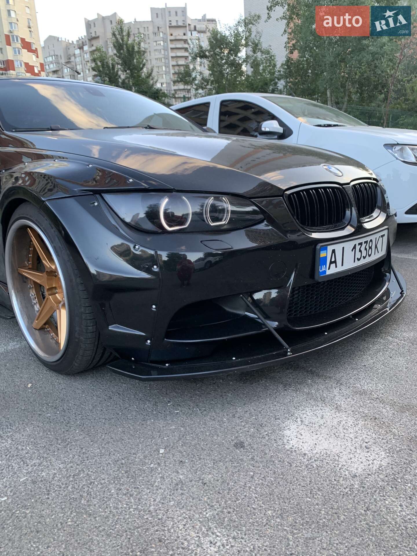 BMW 3 Series 2009 VIN WBAWD11000P358674 фото оголошення 4 з 37