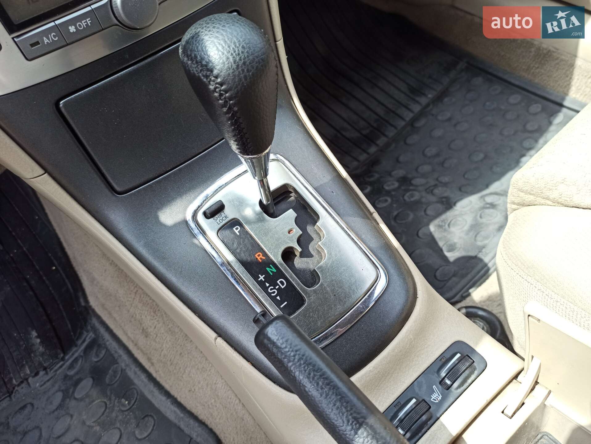 Toyota Avensis 2004 VIN SB1BJ56L70E021648 фото оголошення 17 з 23