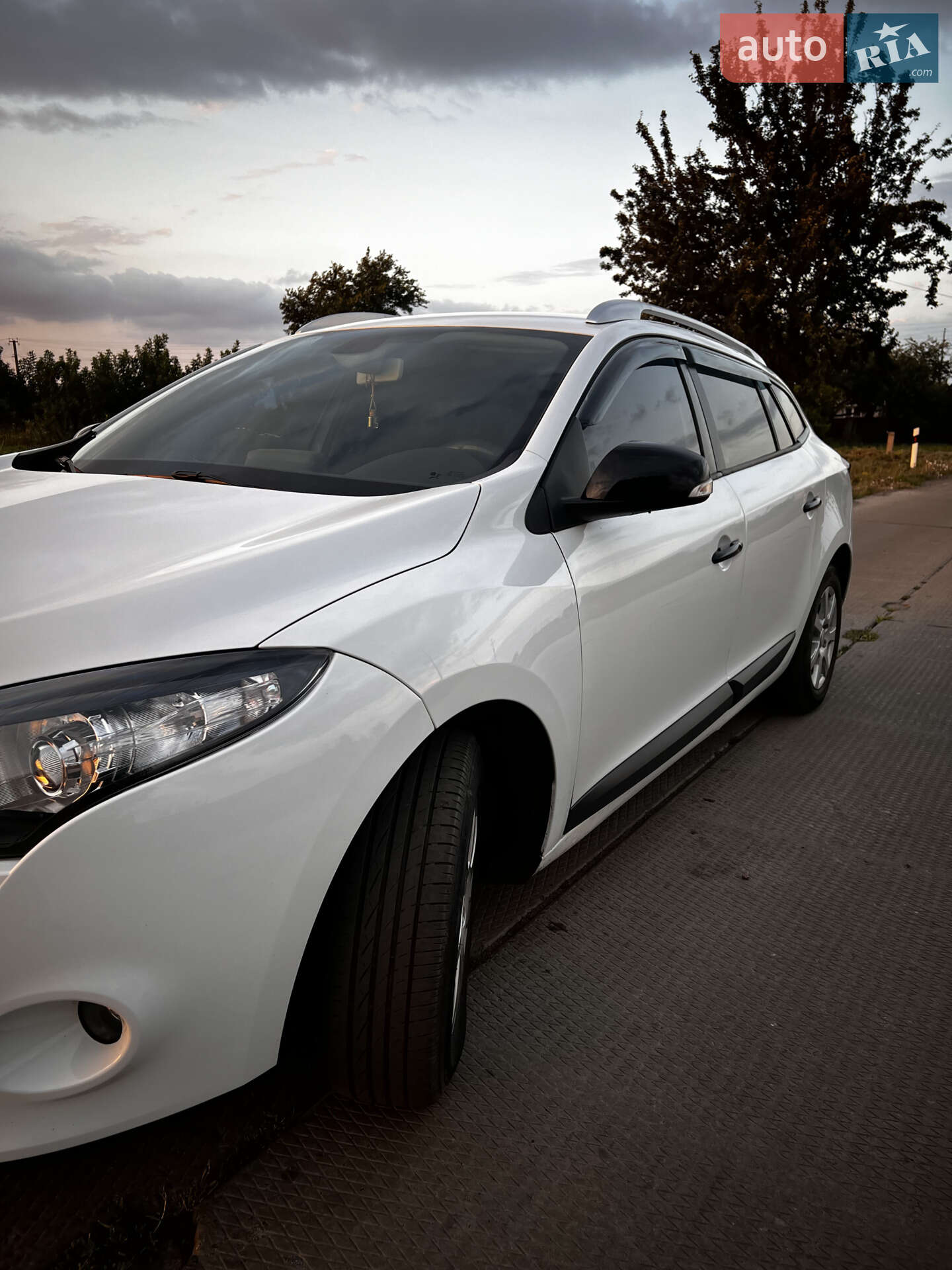 Renault Megane 2010 VIN VF1KZ090E43318460 фото оголошення 16 з 47