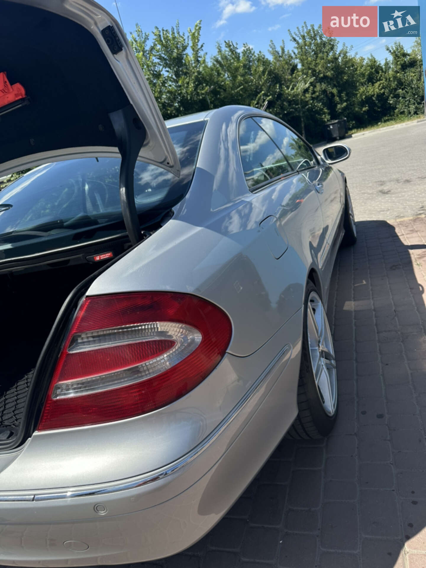 Mercedes-Benz CLK-Class 2002 VIN WDB2093651F020931 фото оголошення 33 з 51